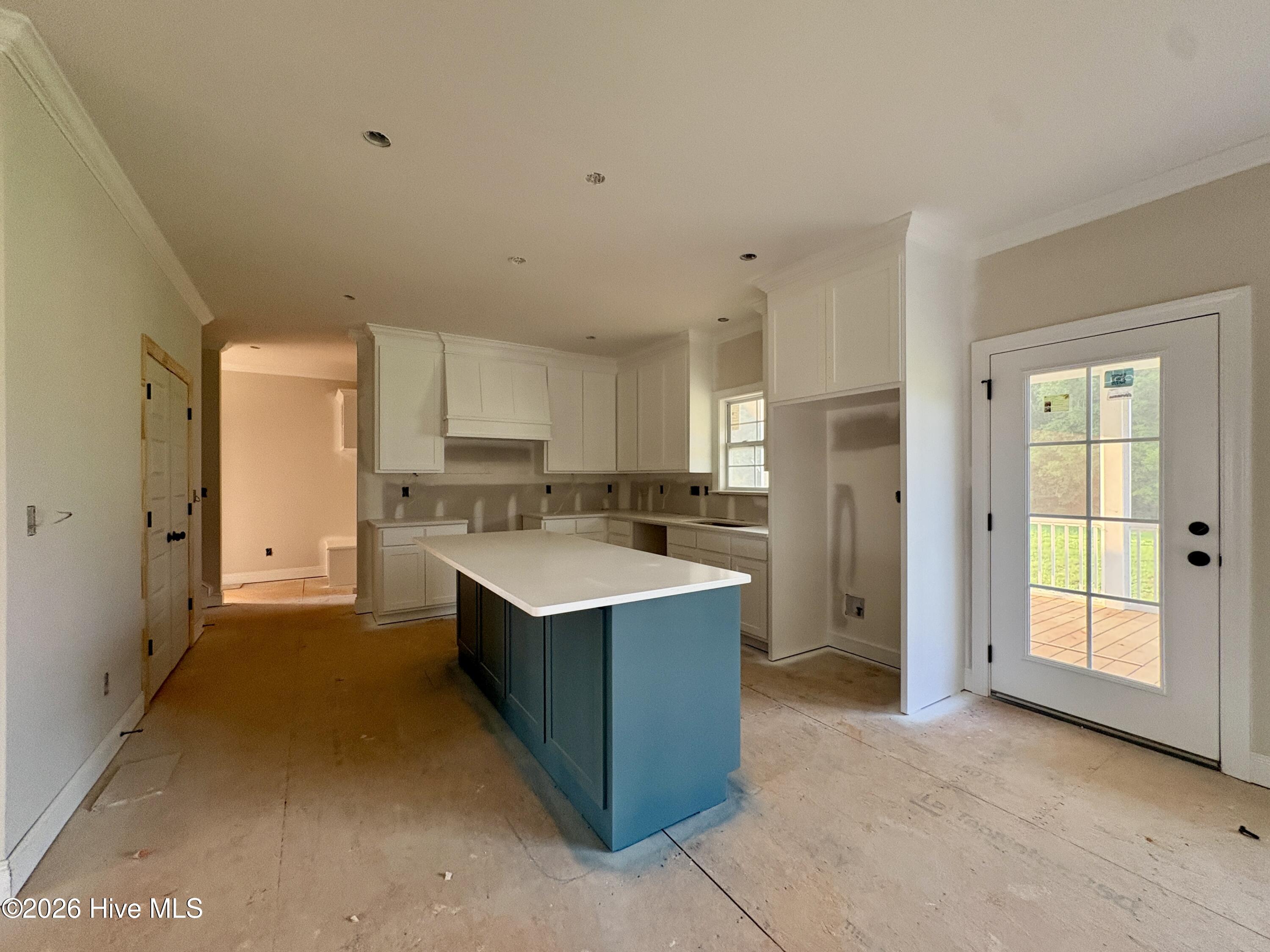 7348 Huckleberry Drive Property Photo 6