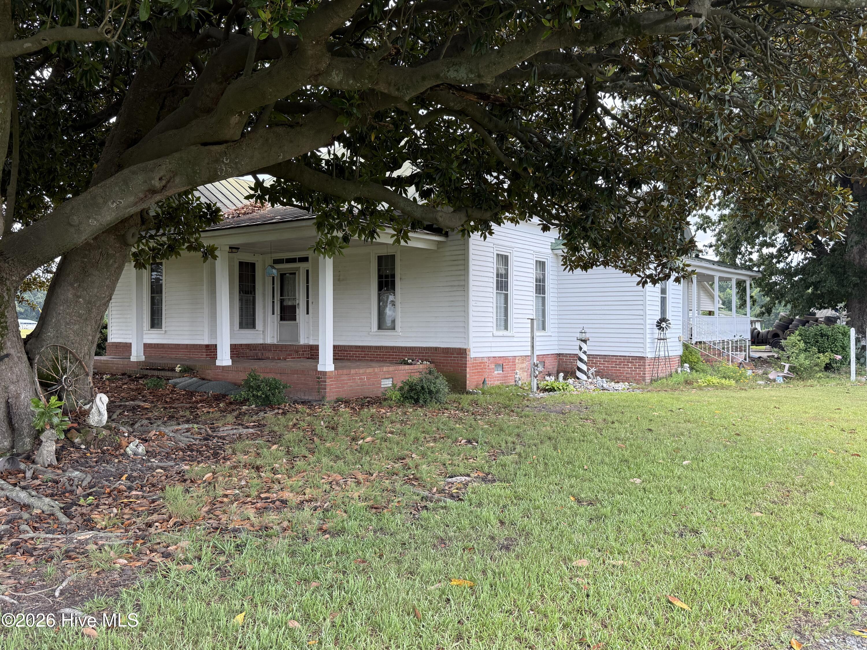 120 Farrior Road Property Photo 3