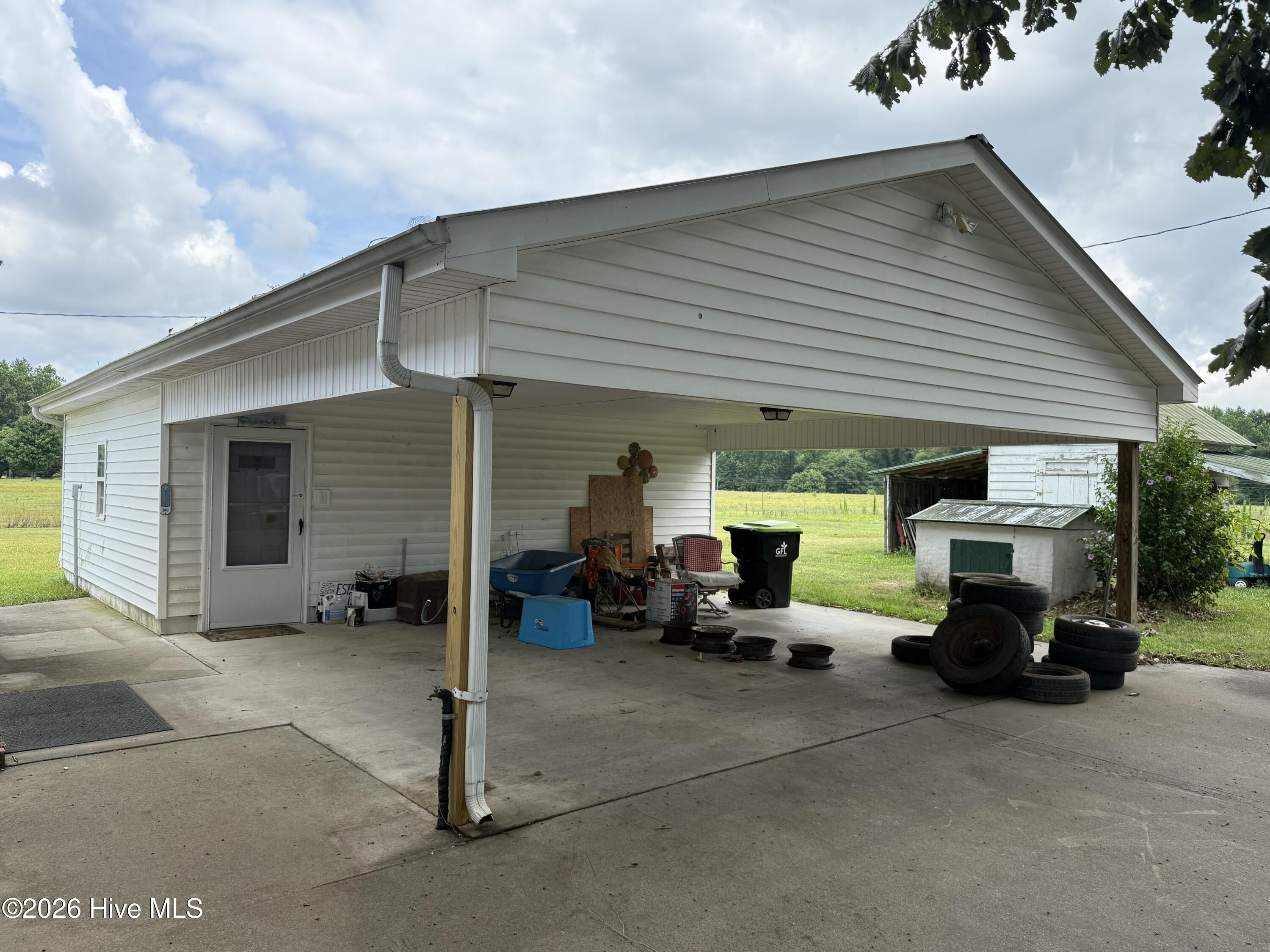 120 Farrior Road Property Photo 11
