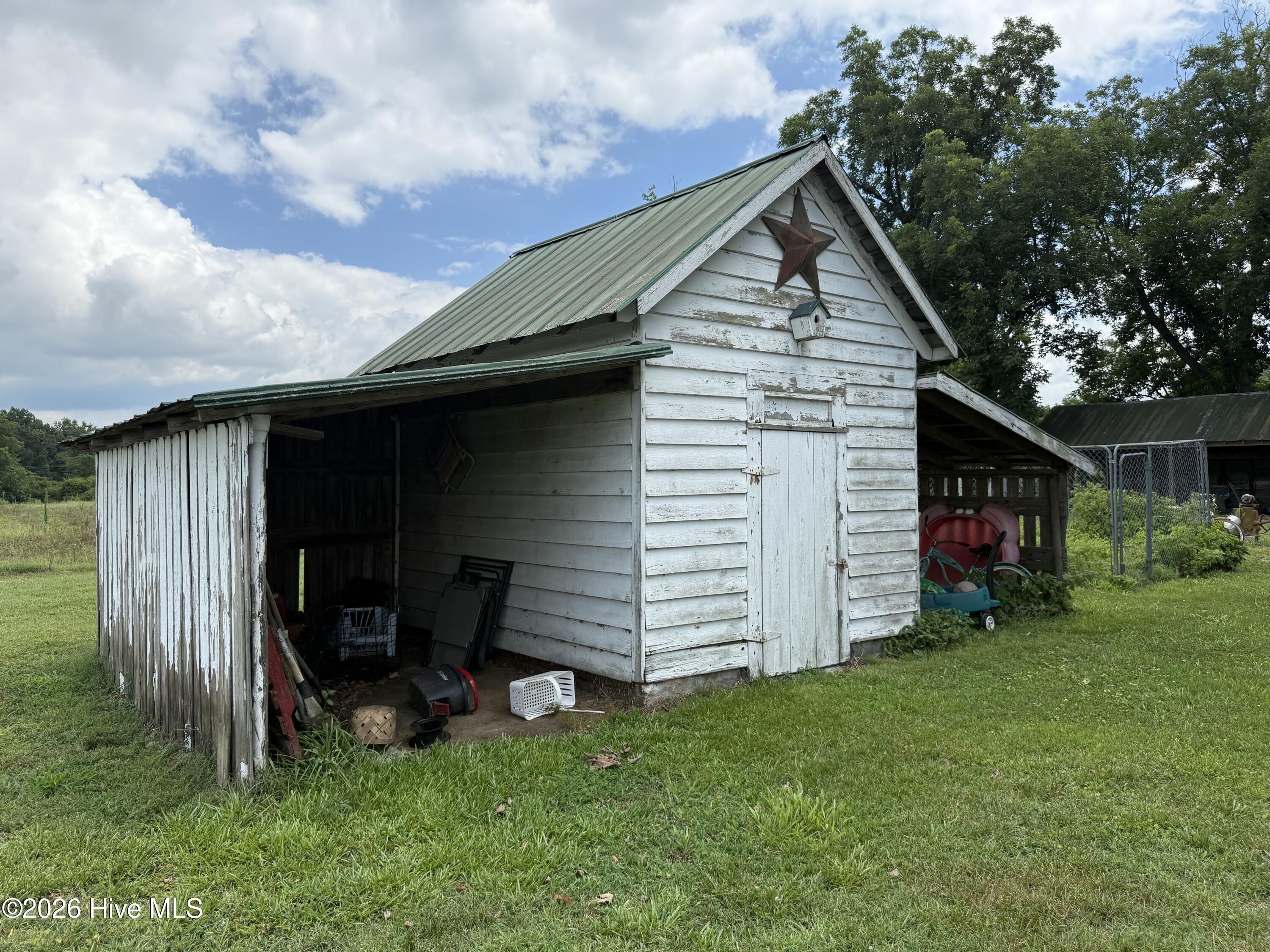 120 Farrior Road Property Photo 12