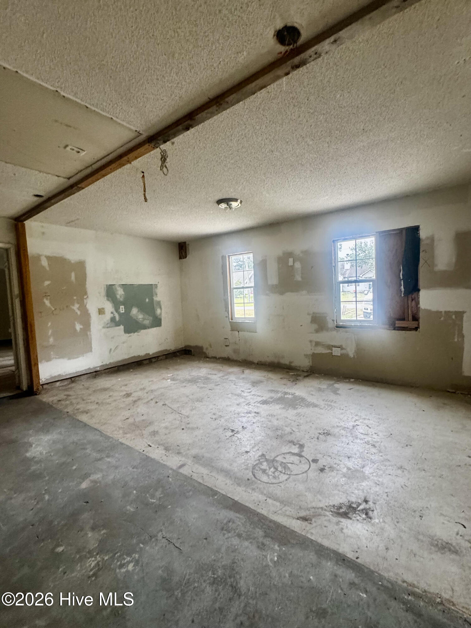 111 Quail Creek Drive Property Photo 21