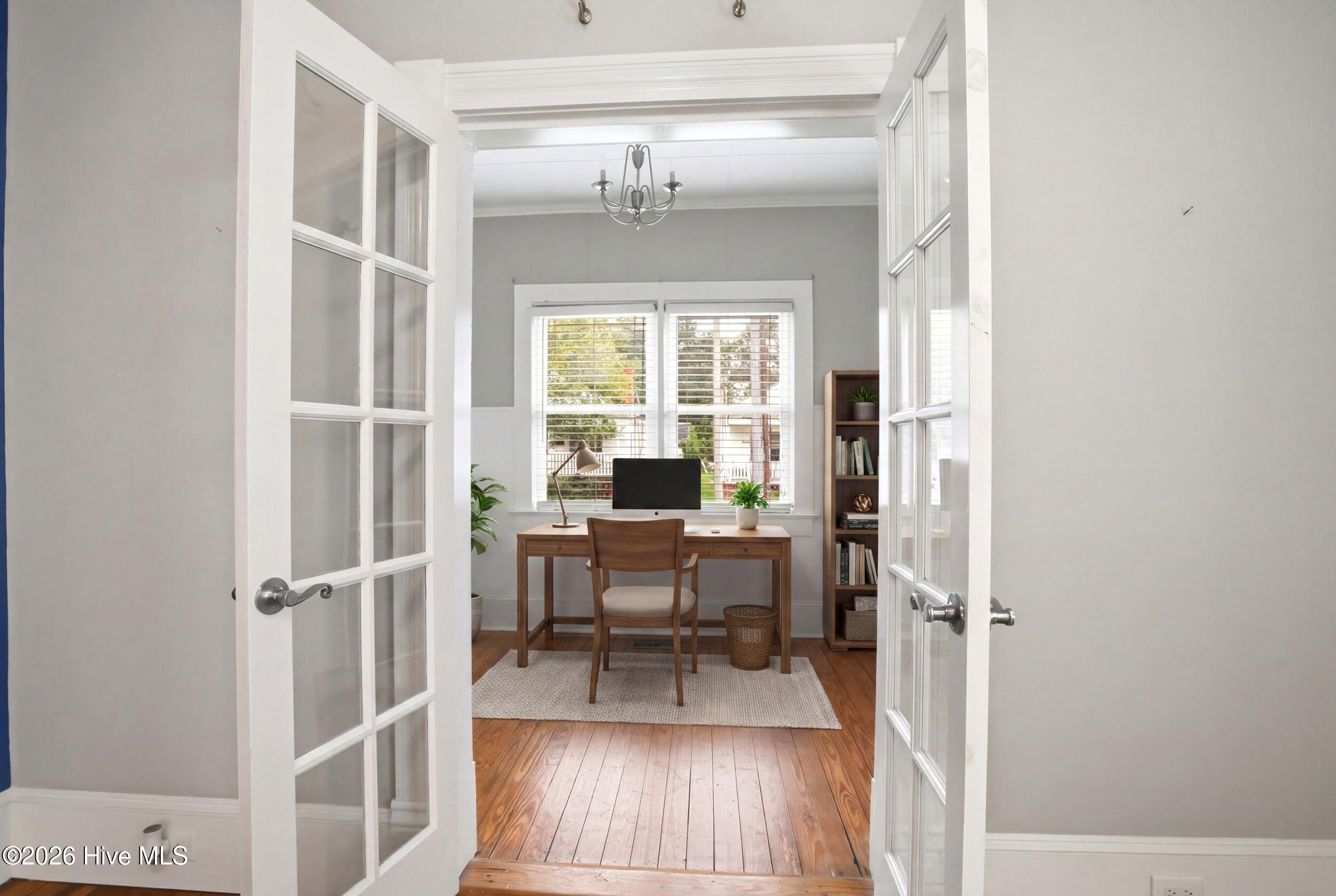 307 Avenue B Property Photo 12