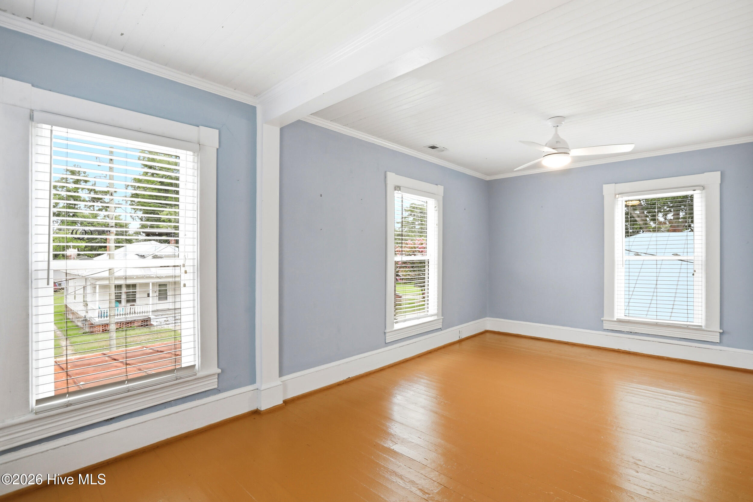 307 Avenue B Property Photo 29