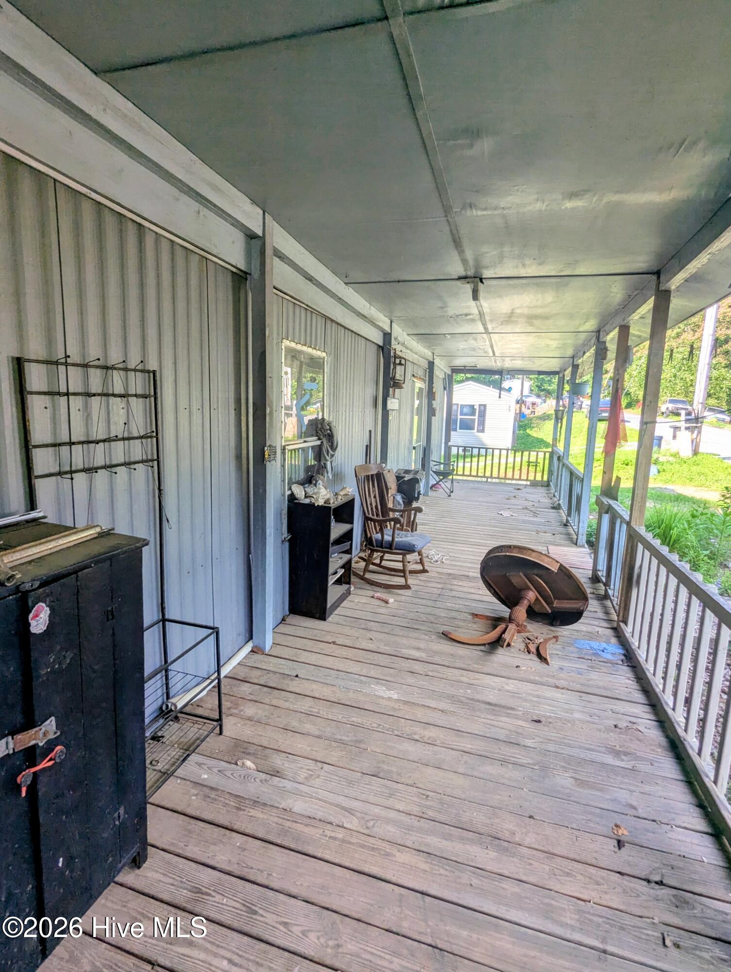 93 Sunrise Street Property Photo 4