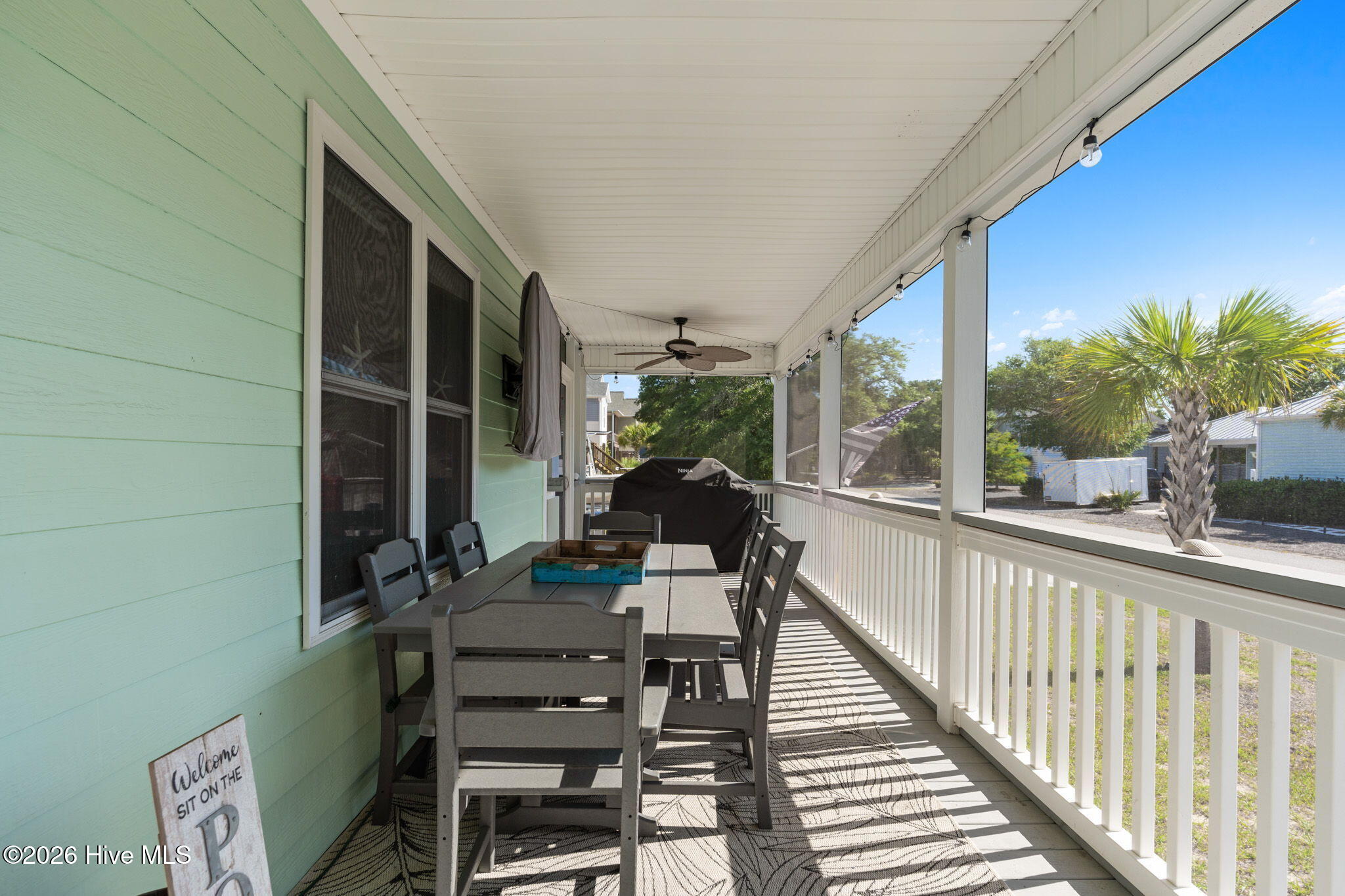 2008 E Oak Island Drive Property Photo 22