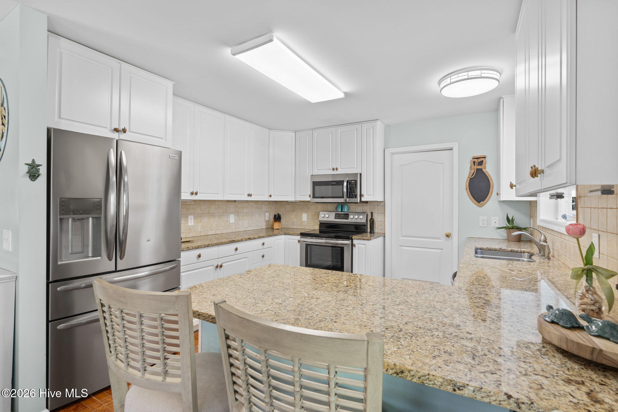 2008 E Oak Island Drive Property Photo 33