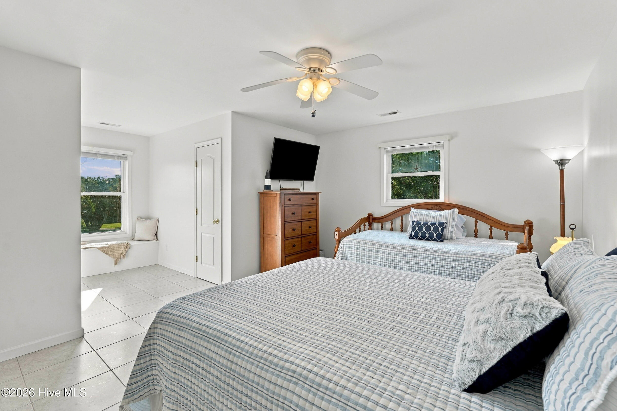 2008 E Oak Island Drive Property Photo 48