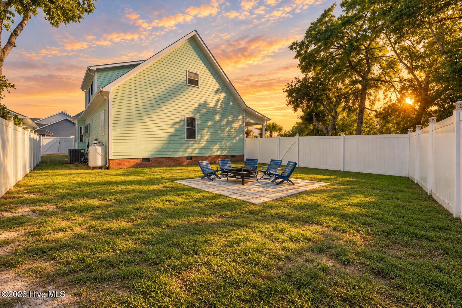 2008 E Oak Island Drive Property Photo 68