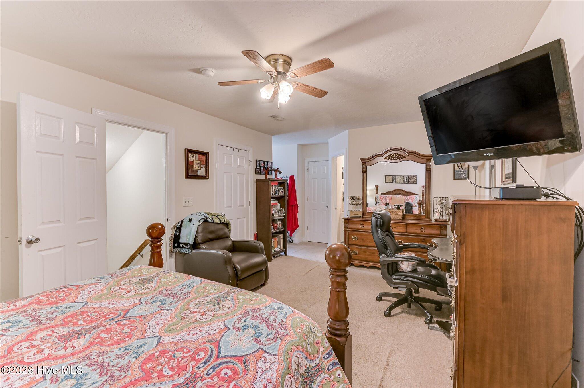 111 Orchard Way Property Photo 21