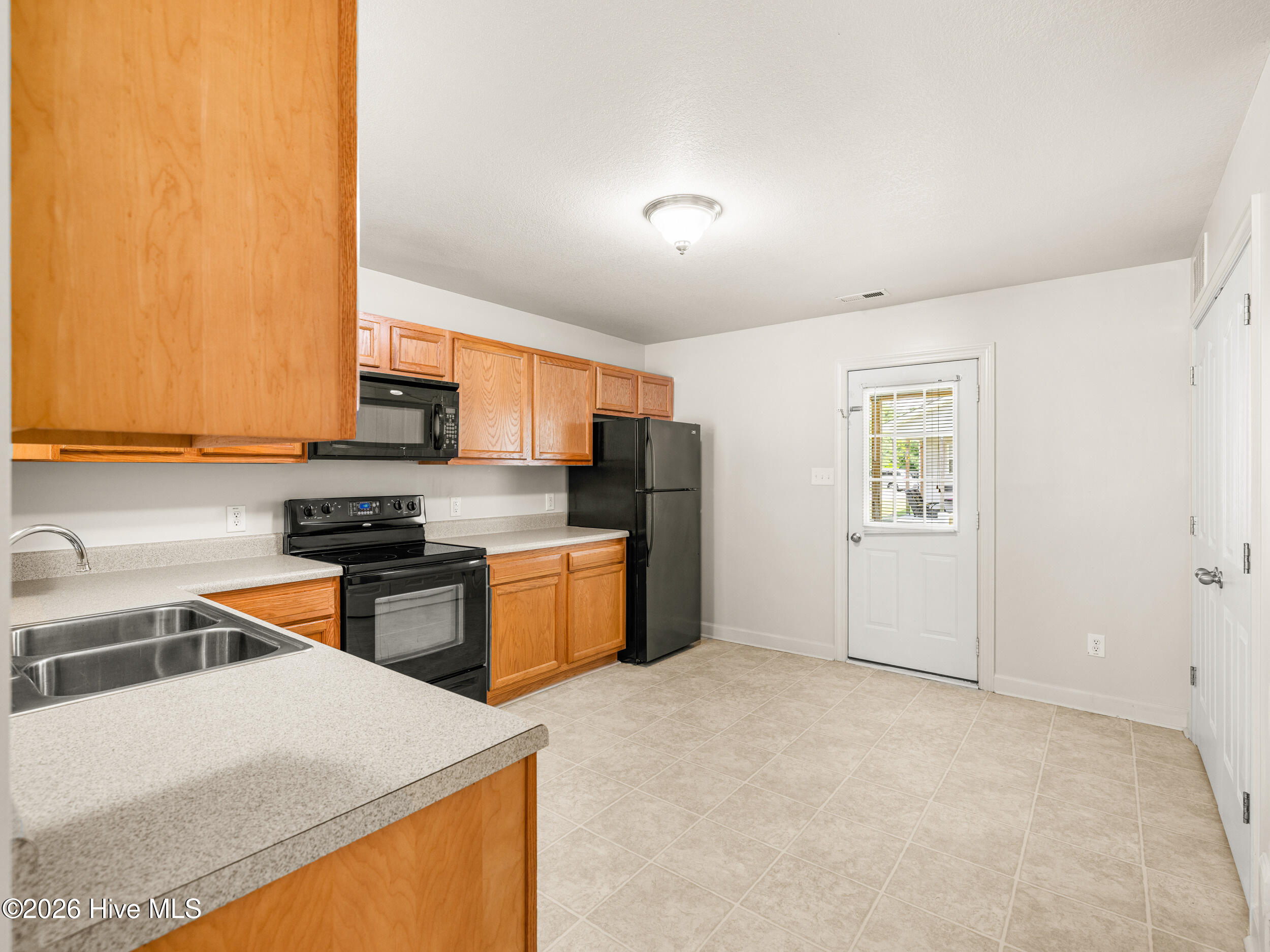 403 Springwood Drive Property Photo 12