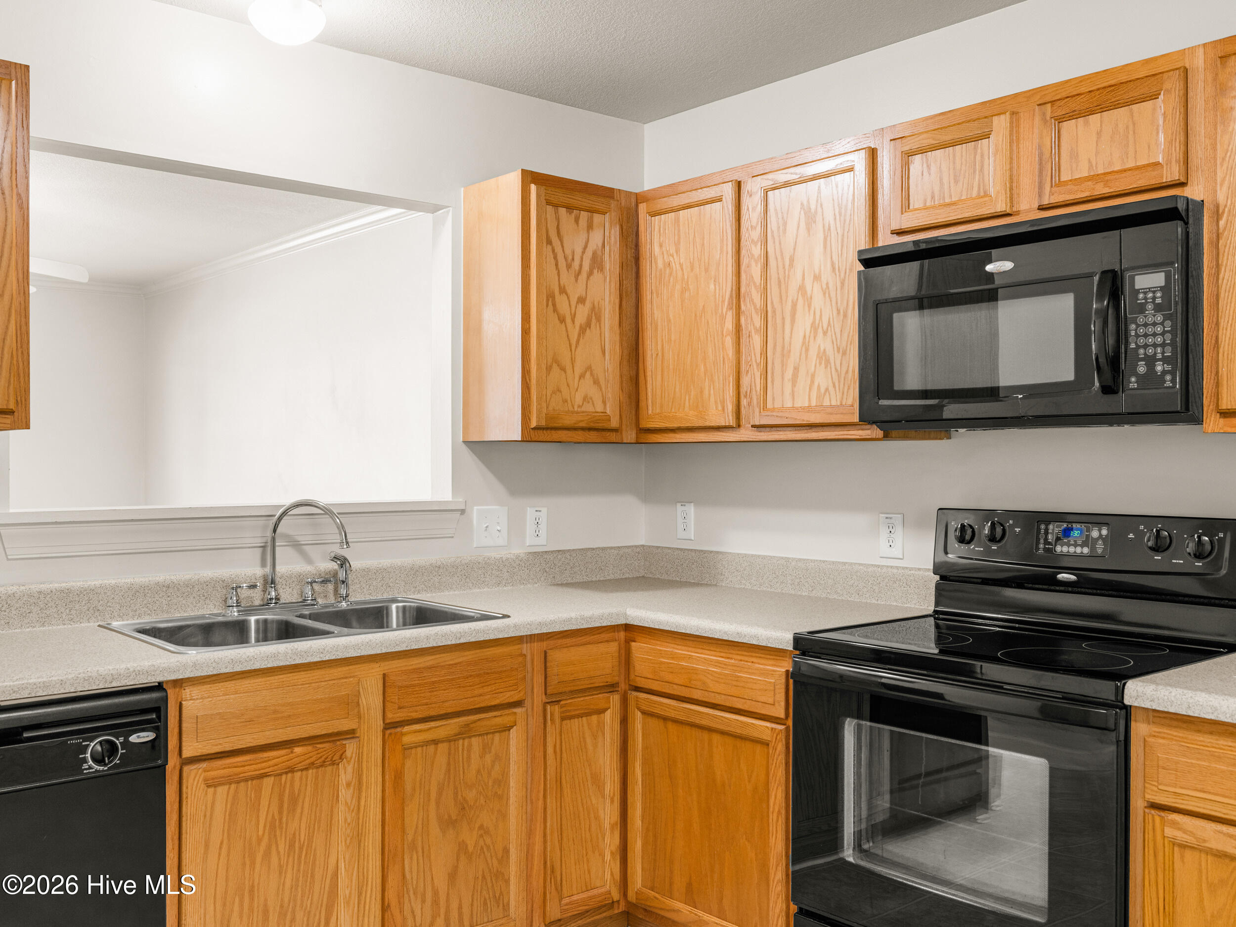 403 Springwood Drive Property Photo 14