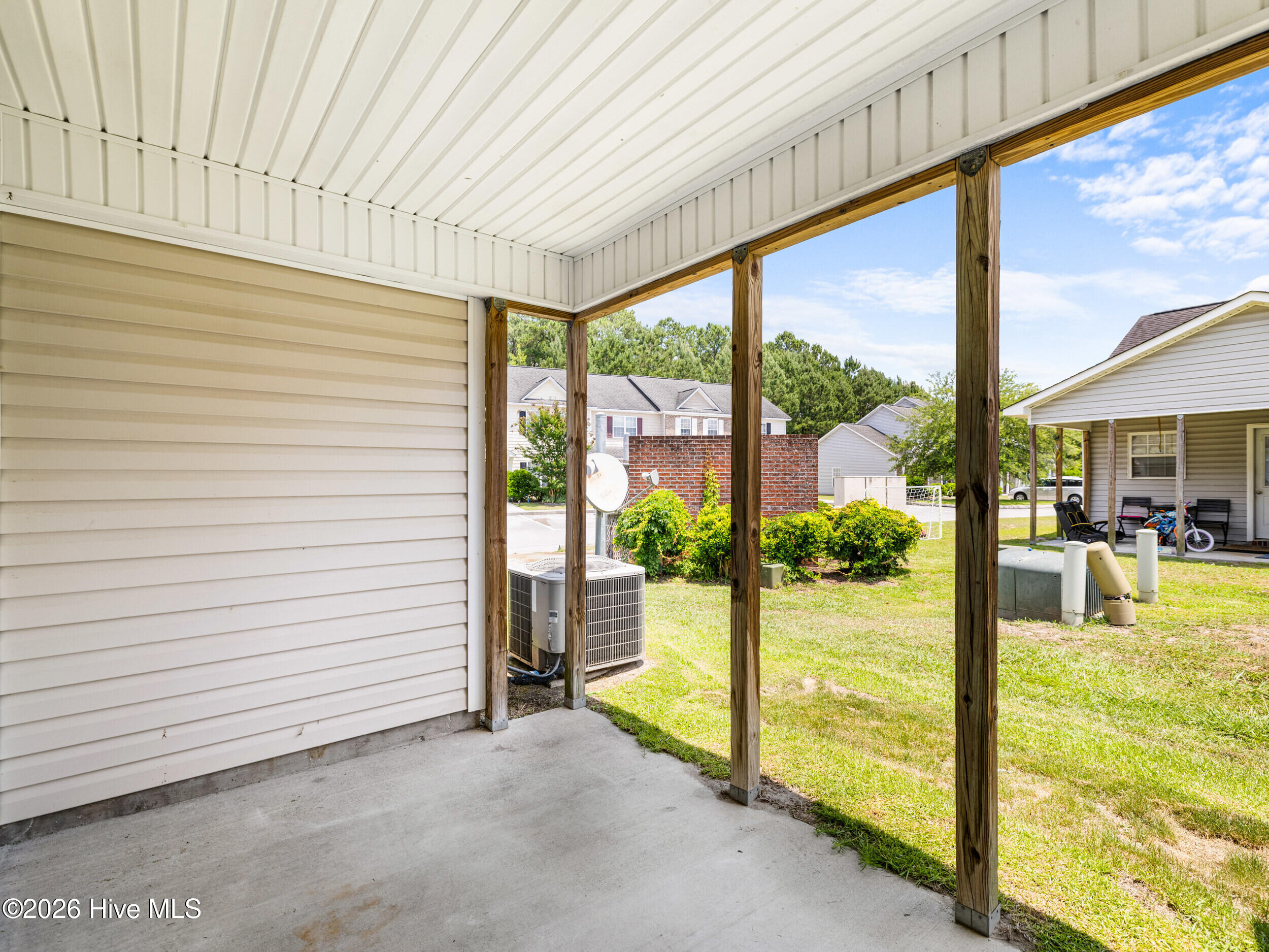403 Springwood Drive Property Photo 30