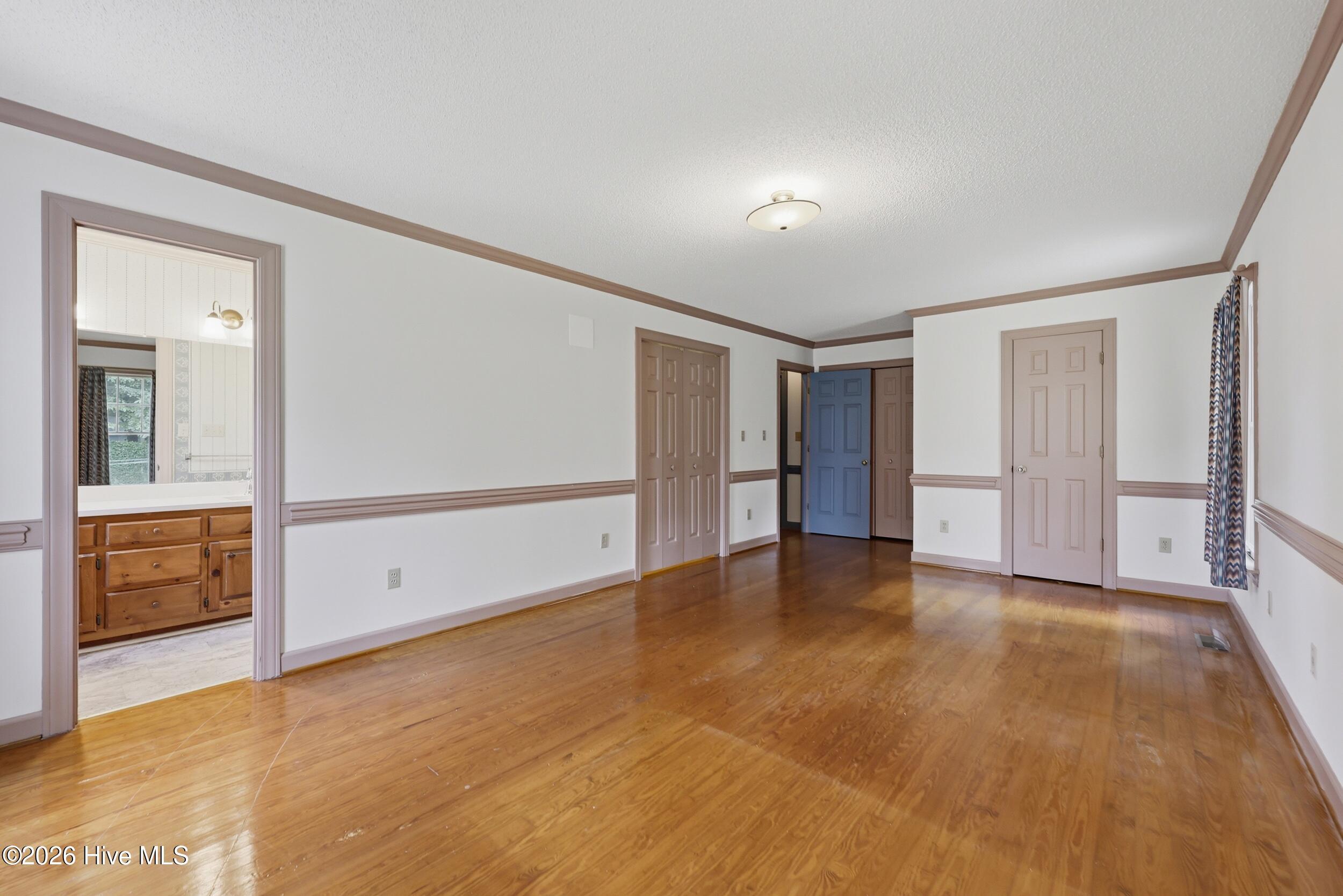 1615 Parkview Drive Property Photo 31