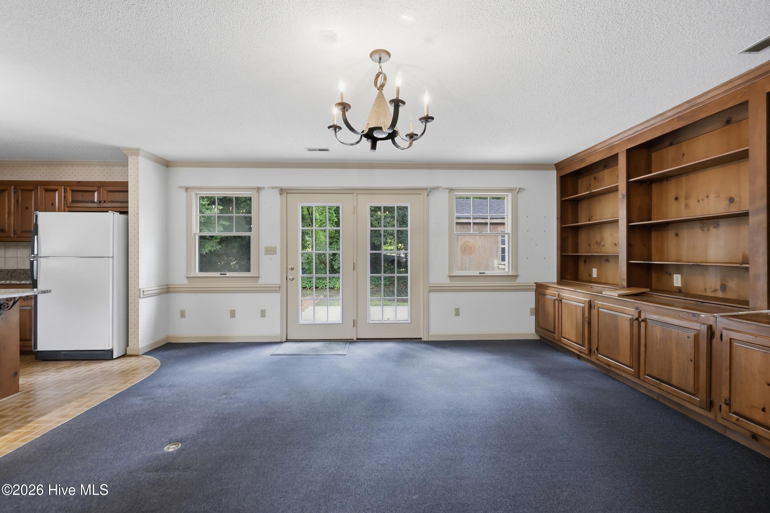 1615 Parkview Drive Property Photo 35