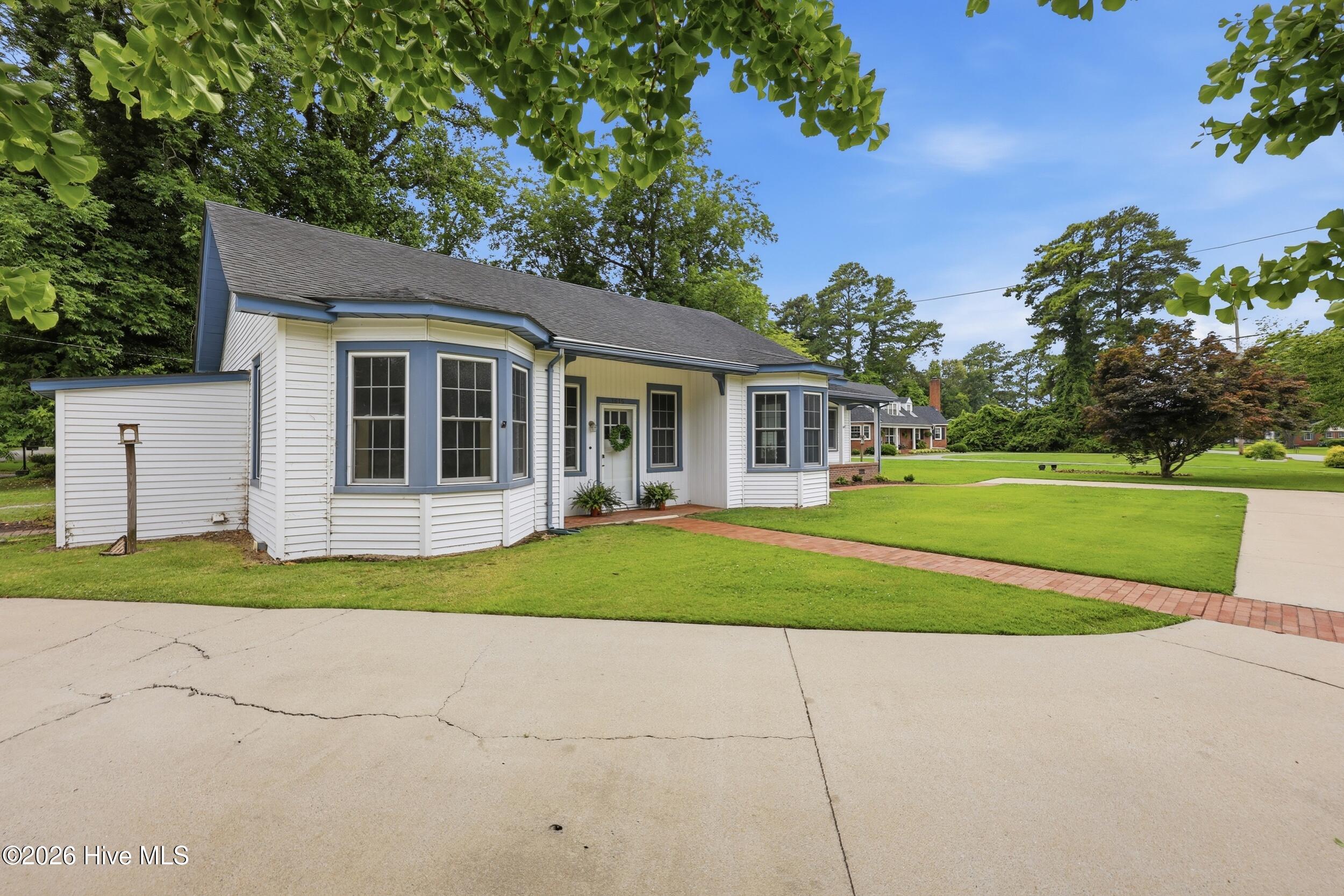 1615 Parkview Drive Property Photo 42