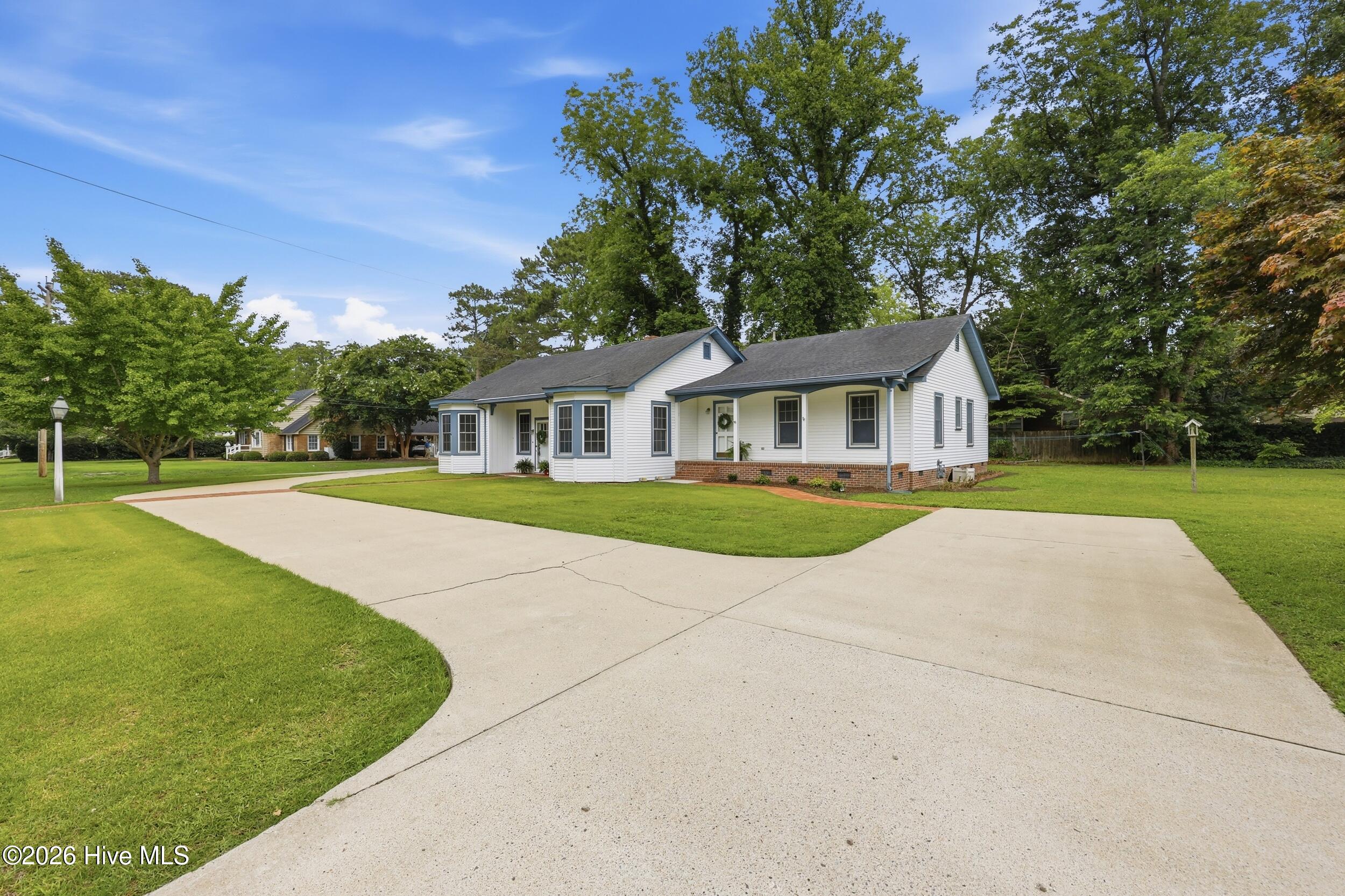 1615 Parkview Drive Property Photo 43