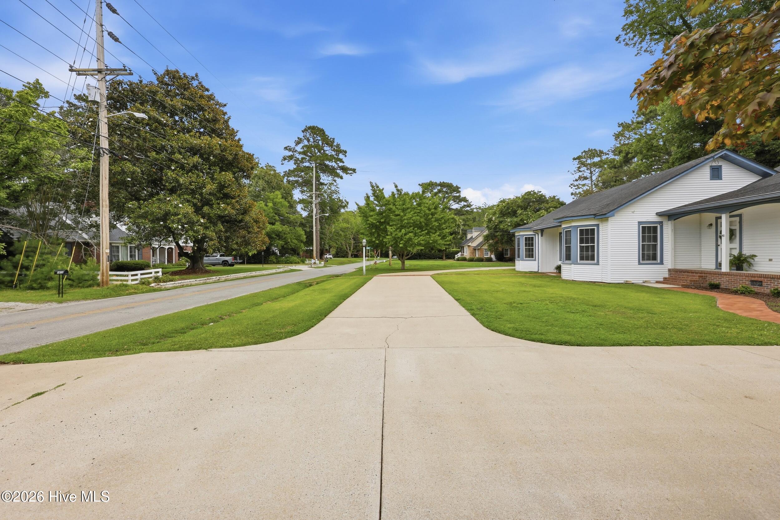 1615 Parkview Drive Property Photo 44