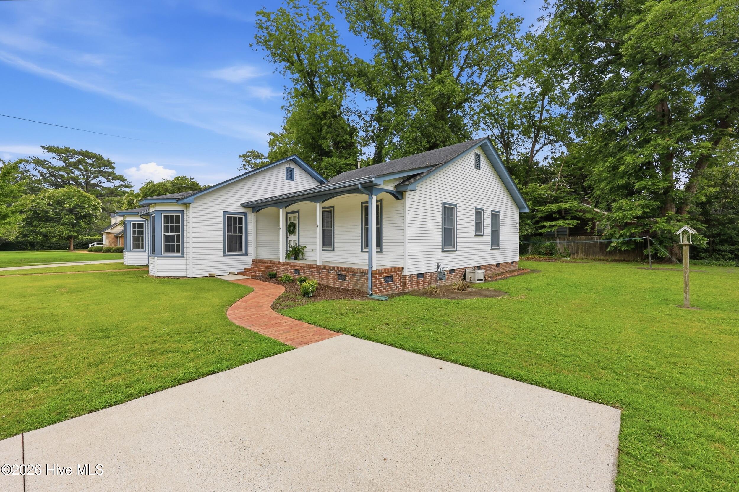 1615 Parkview Drive Property Photo 45
