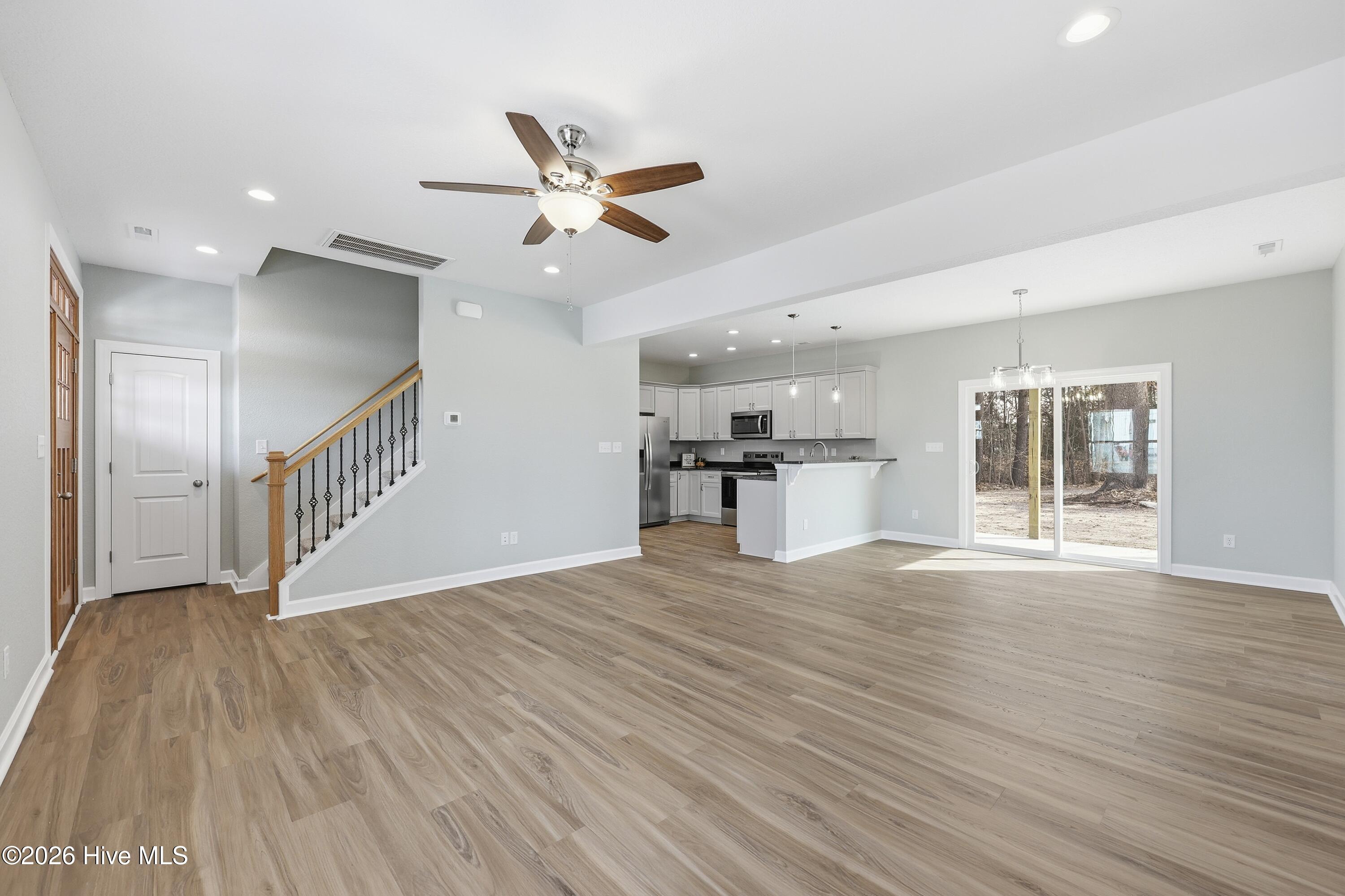 117 Lighthouse View Property Photo 6