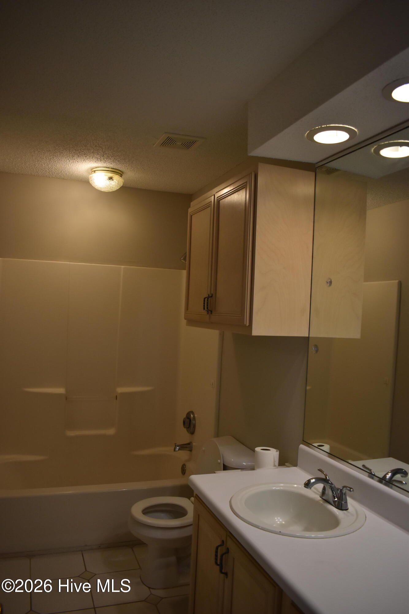 710 Legacy Court Property Photo 8