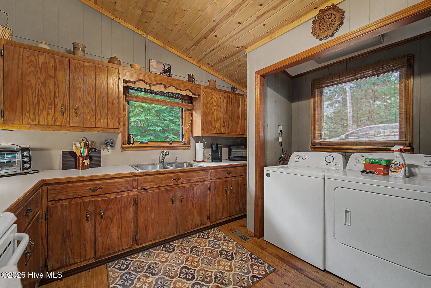 41 Black Bear Court Property Photo 7