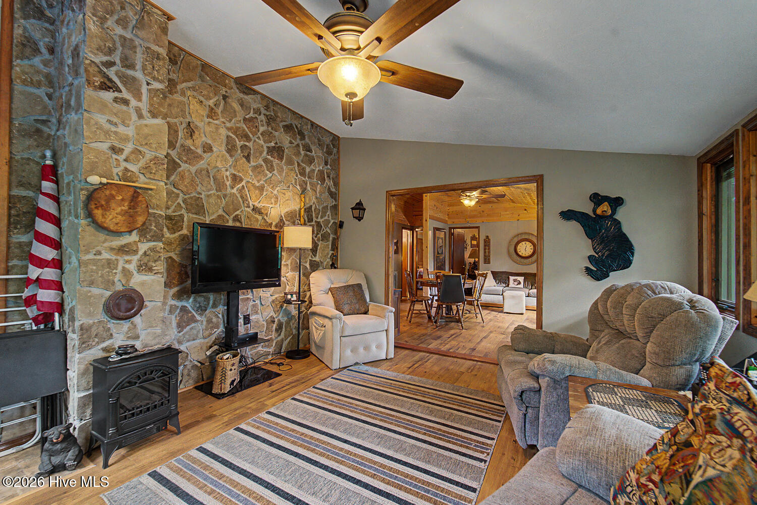 41 Black Bear Court Property Photo 11
