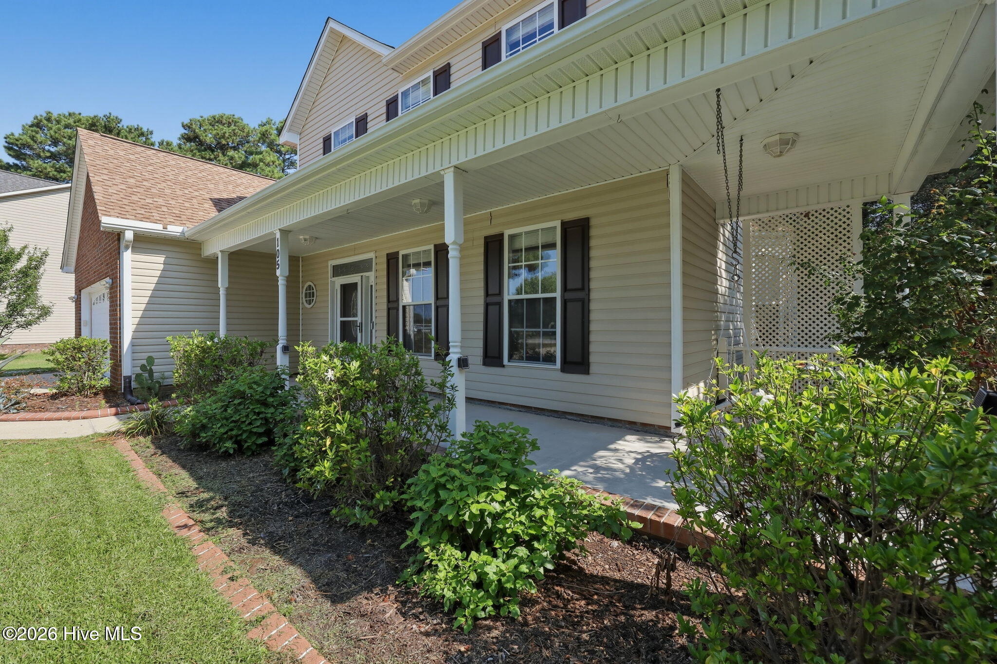 105 Forest Lane Property Photo 3