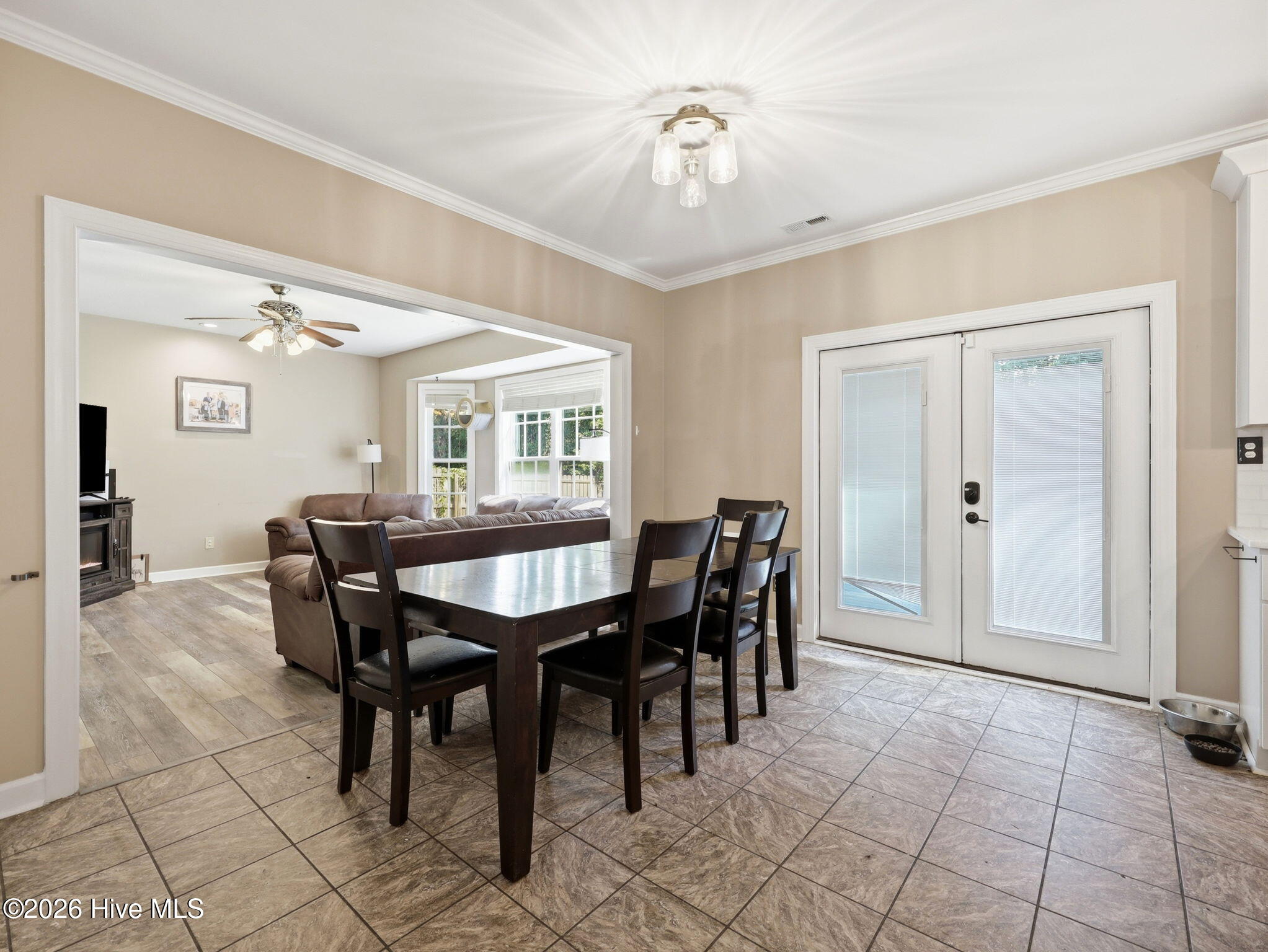 105 Forest Lane Property Photo 12