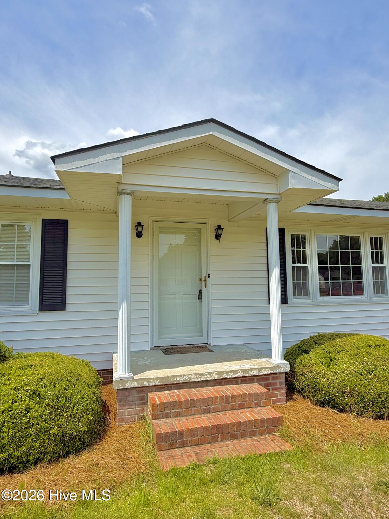 606 Darden Drive Property Photo 6