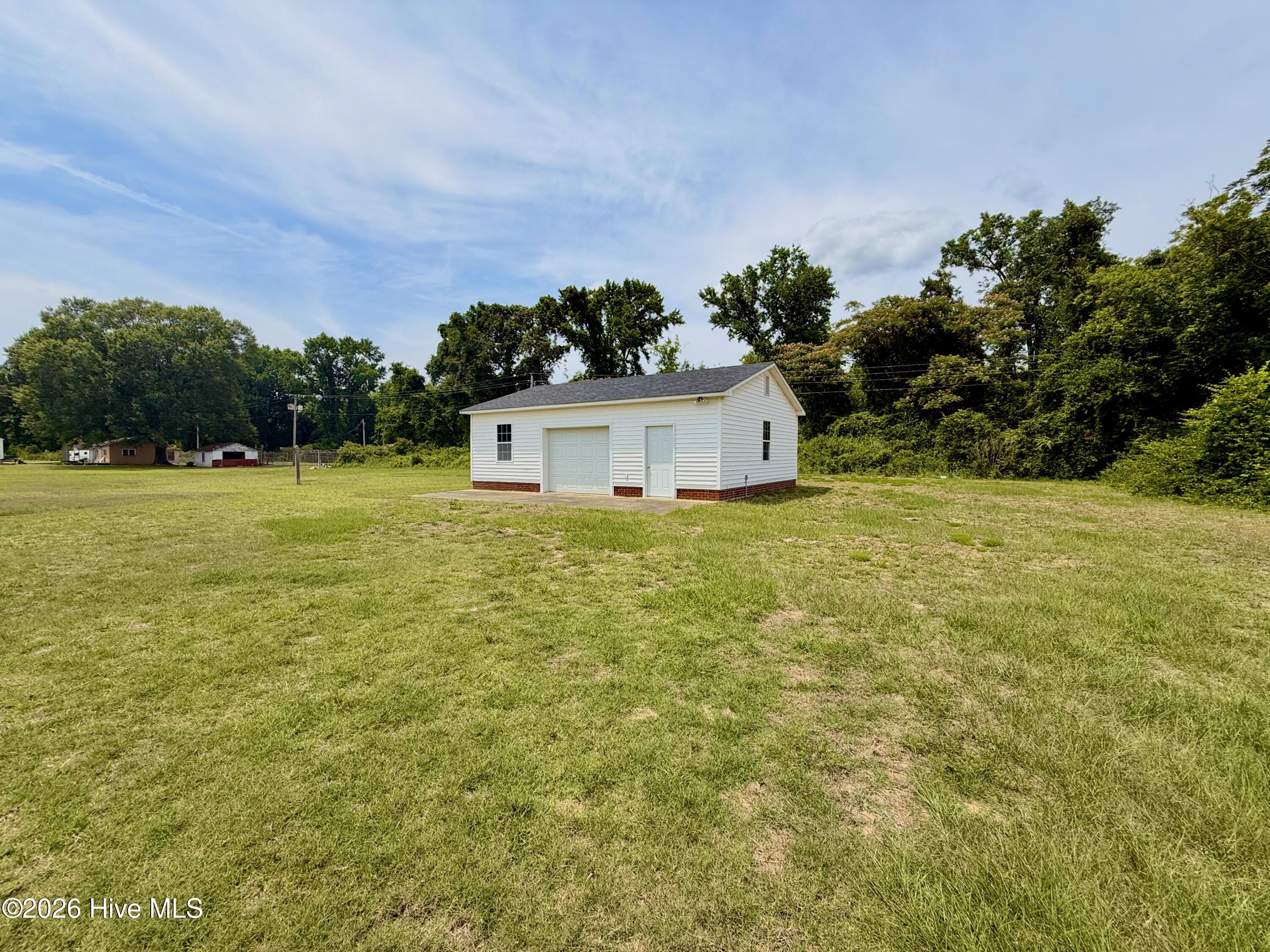 606 Darden Drive Property Photo 8