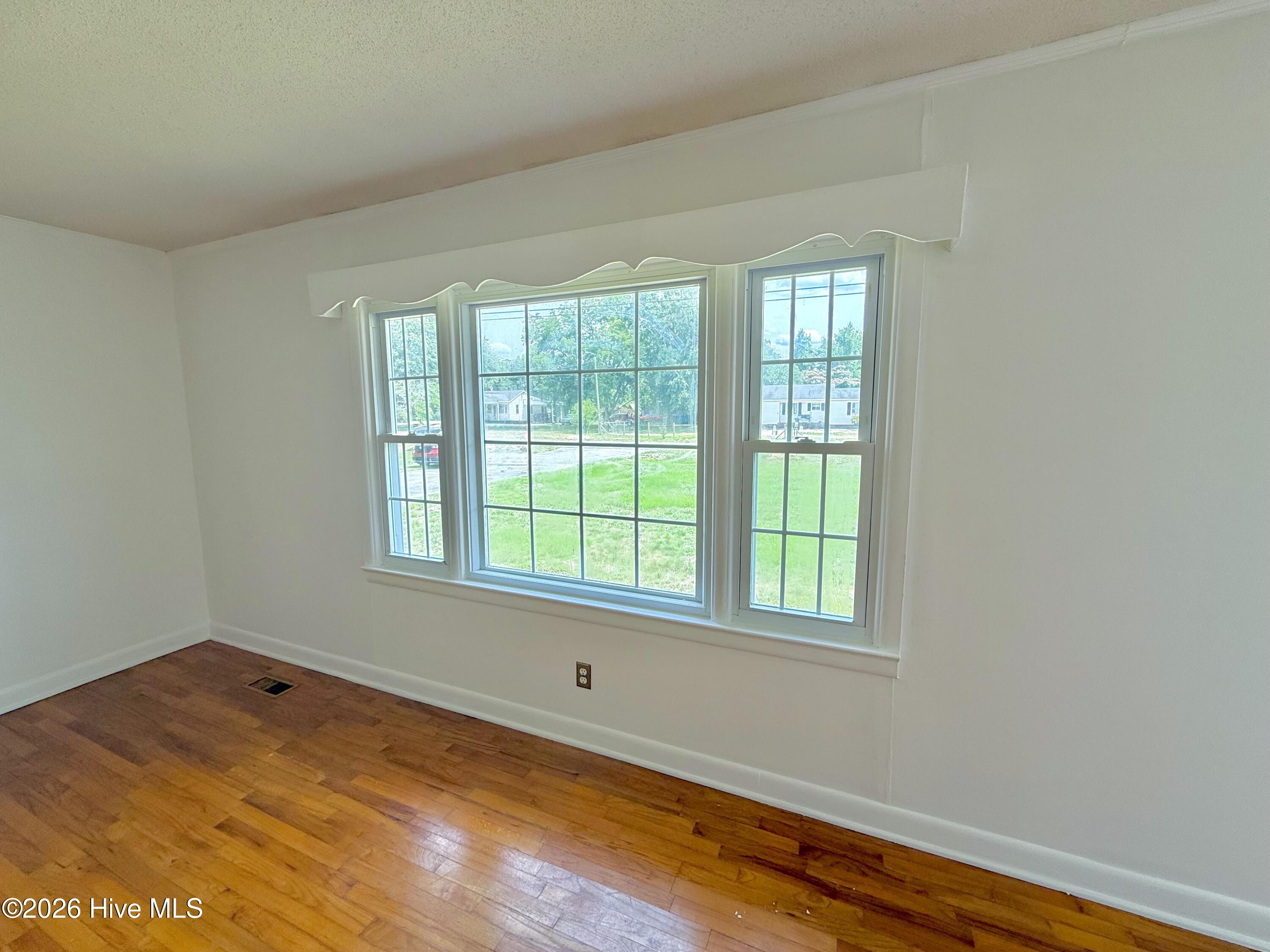 606 Darden Drive Property Photo 12