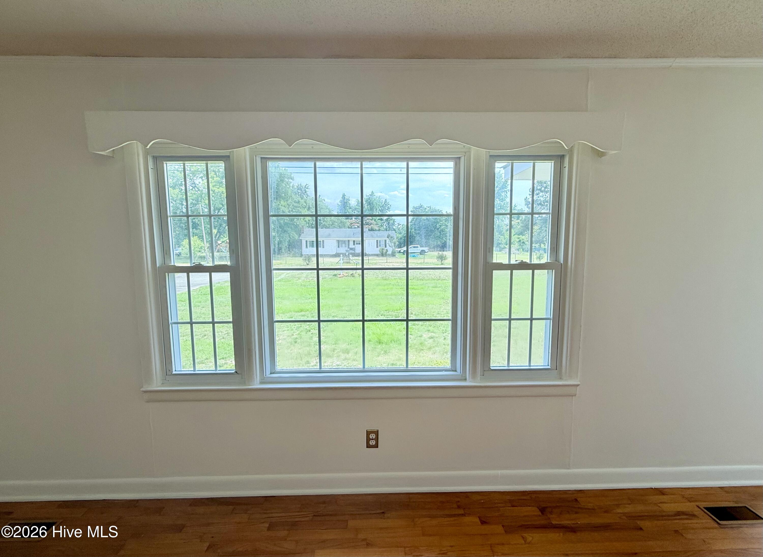 606 Darden Drive Property Photo 13