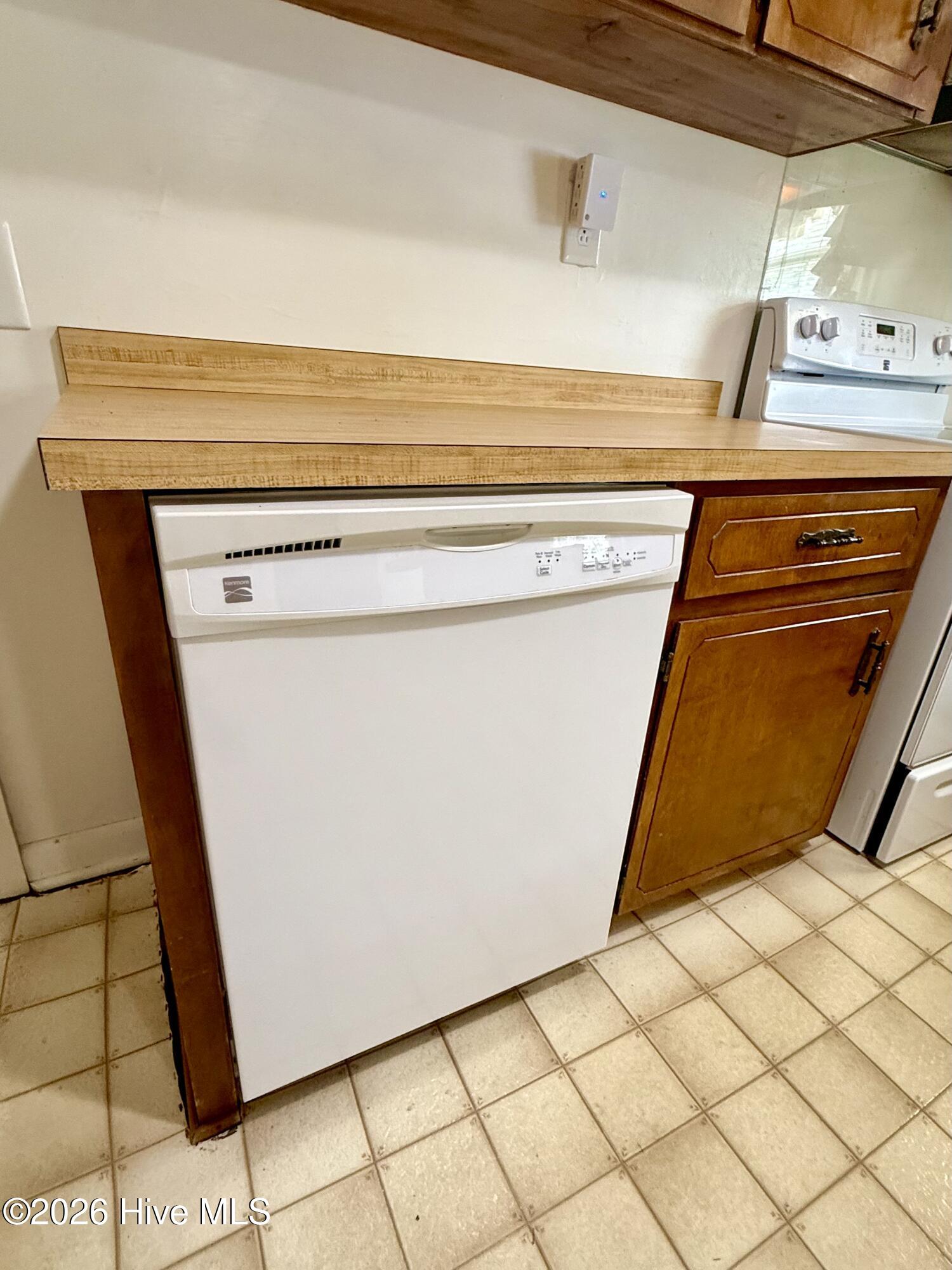 606 Darden Drive Property Photo 18