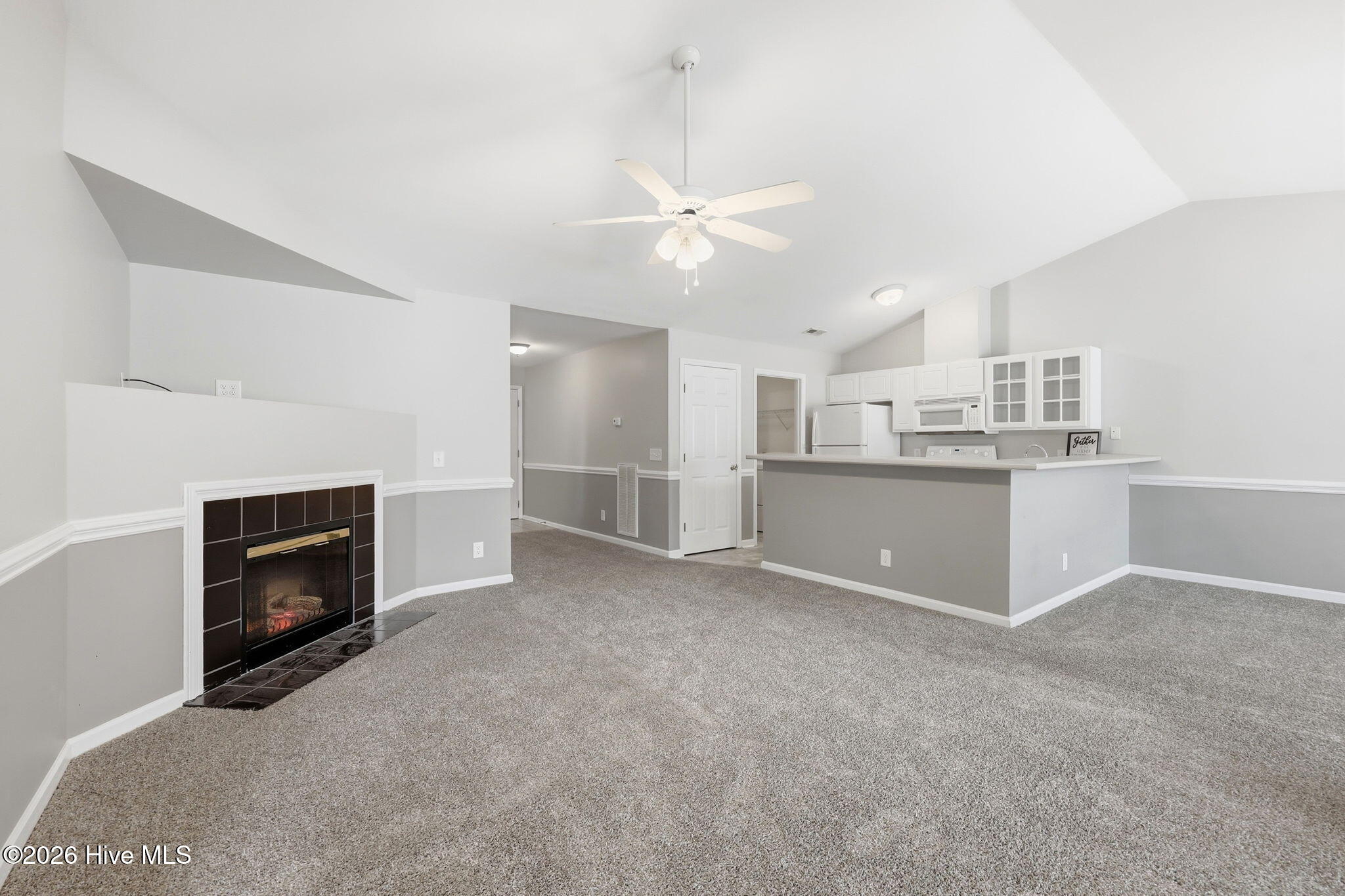 2225 Locksley Woods Drive F Property Photo 6