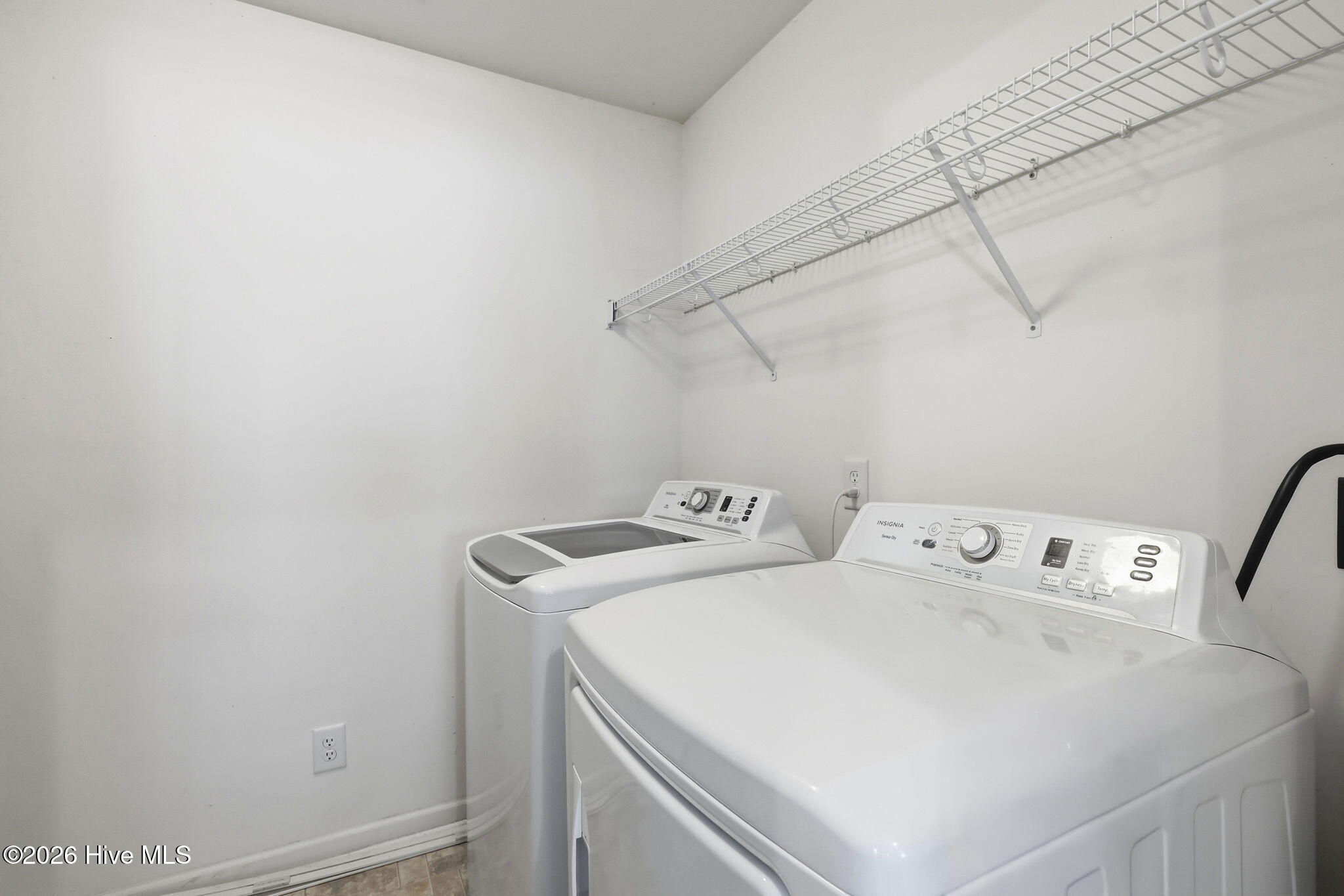 2225 Locksley Woods Drive F Property Photo 32