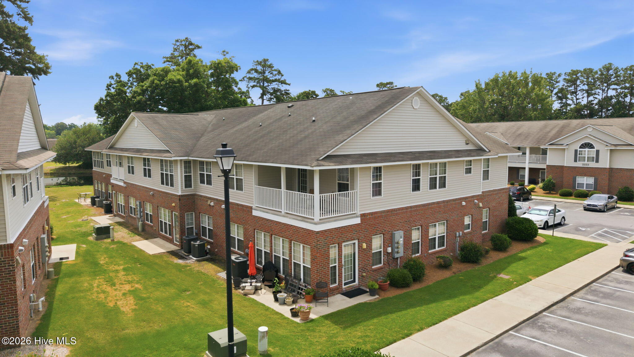 2225 Locksley Woods Drive F Property Photo 40