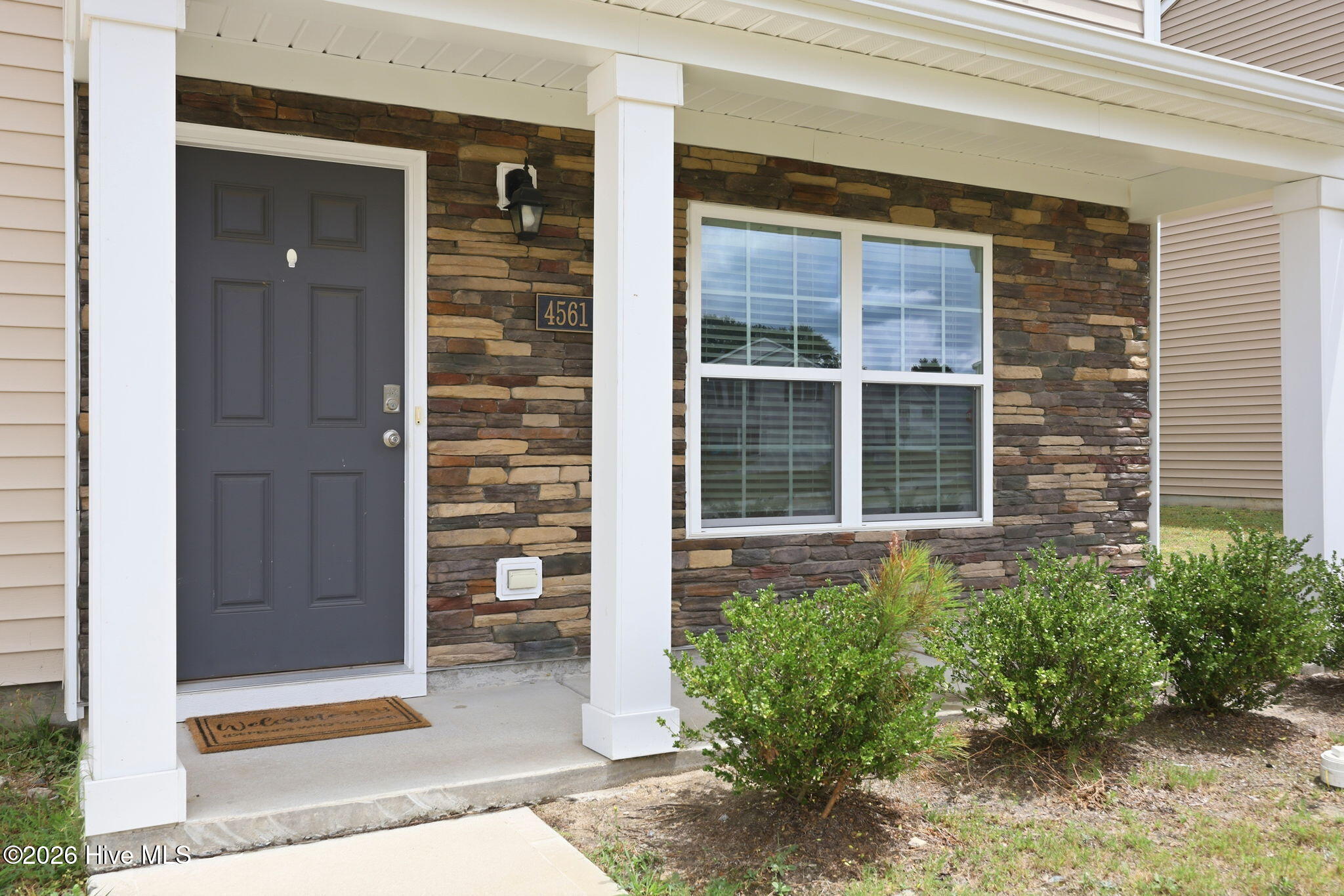 4561 Sandstone Drive Property Photo 3