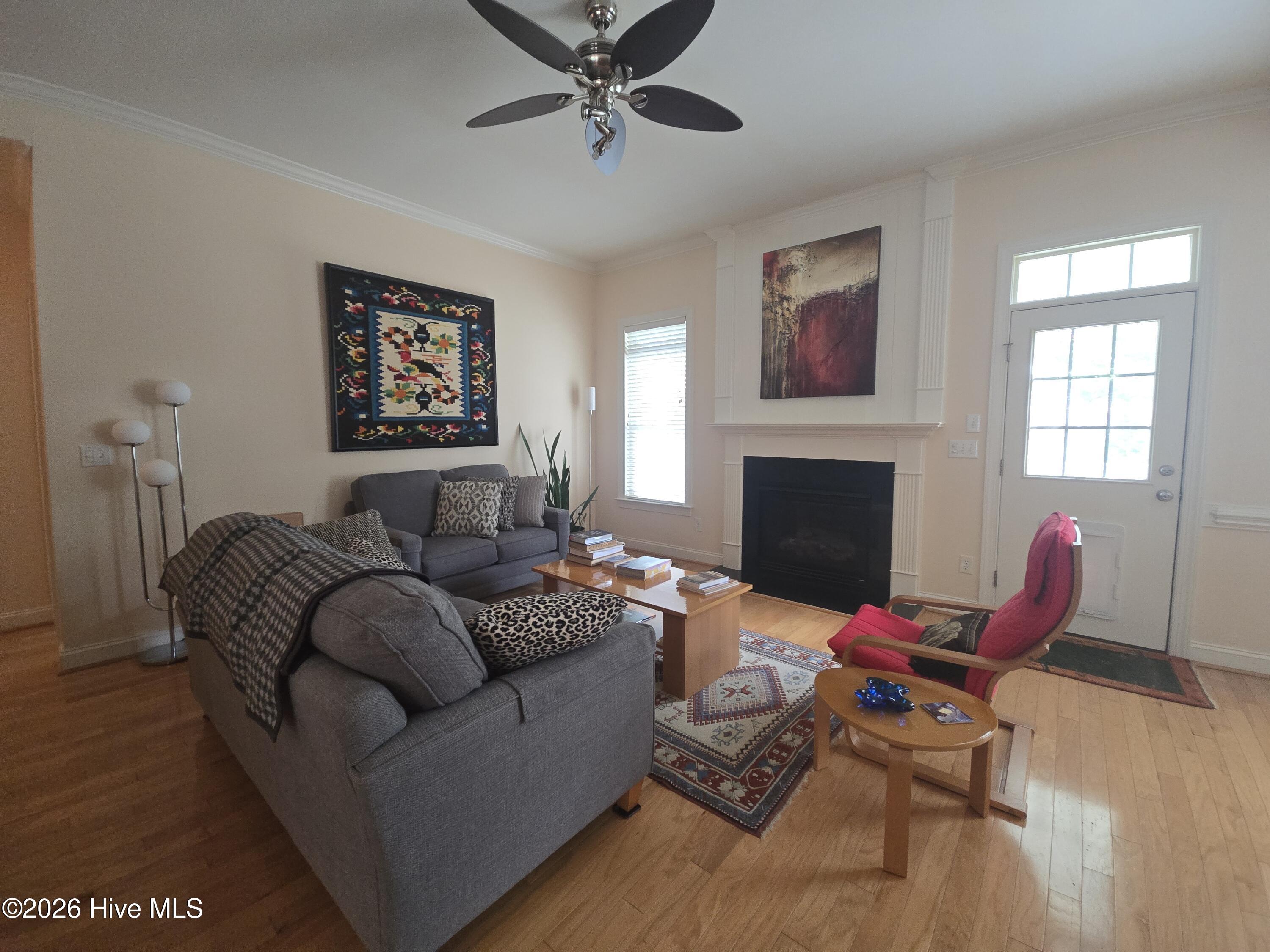 3725 Ashcroft Drive Property Photo 4