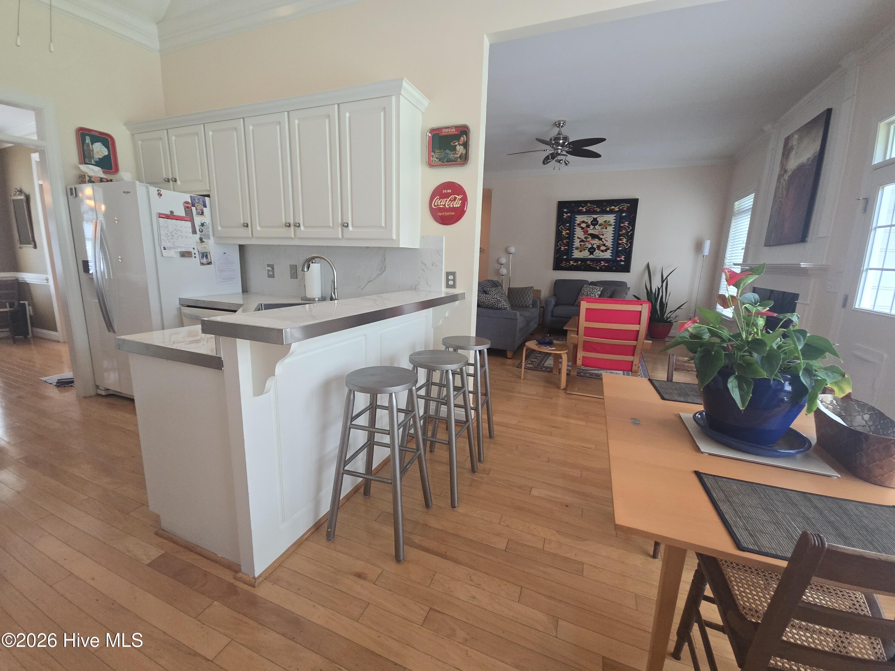 3725 Ashcroft Drive Property Photo 11
