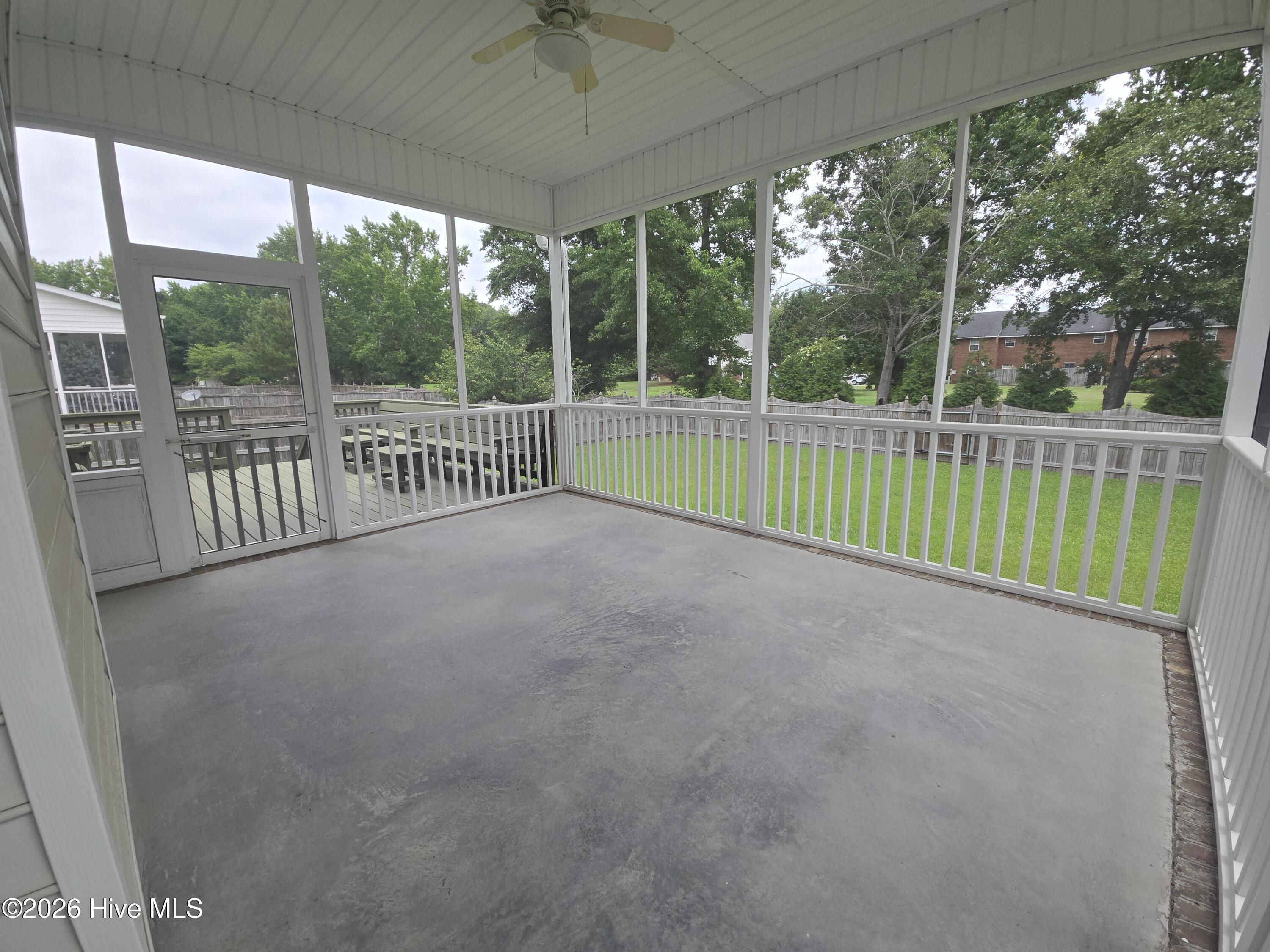 3725 Ashcroft Drive Property Photo 29