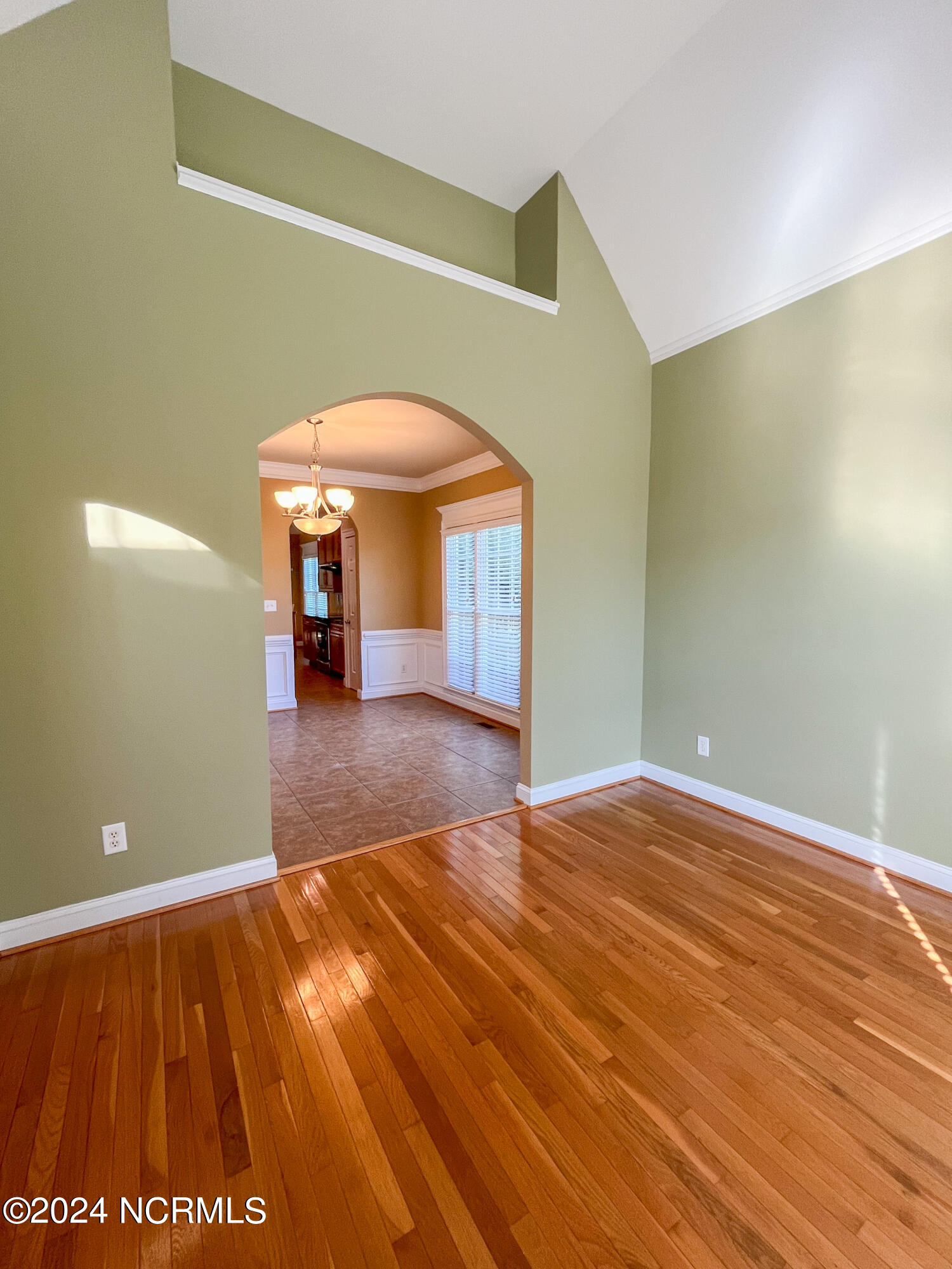 726 Wine Cellar Circle Property Photo 9