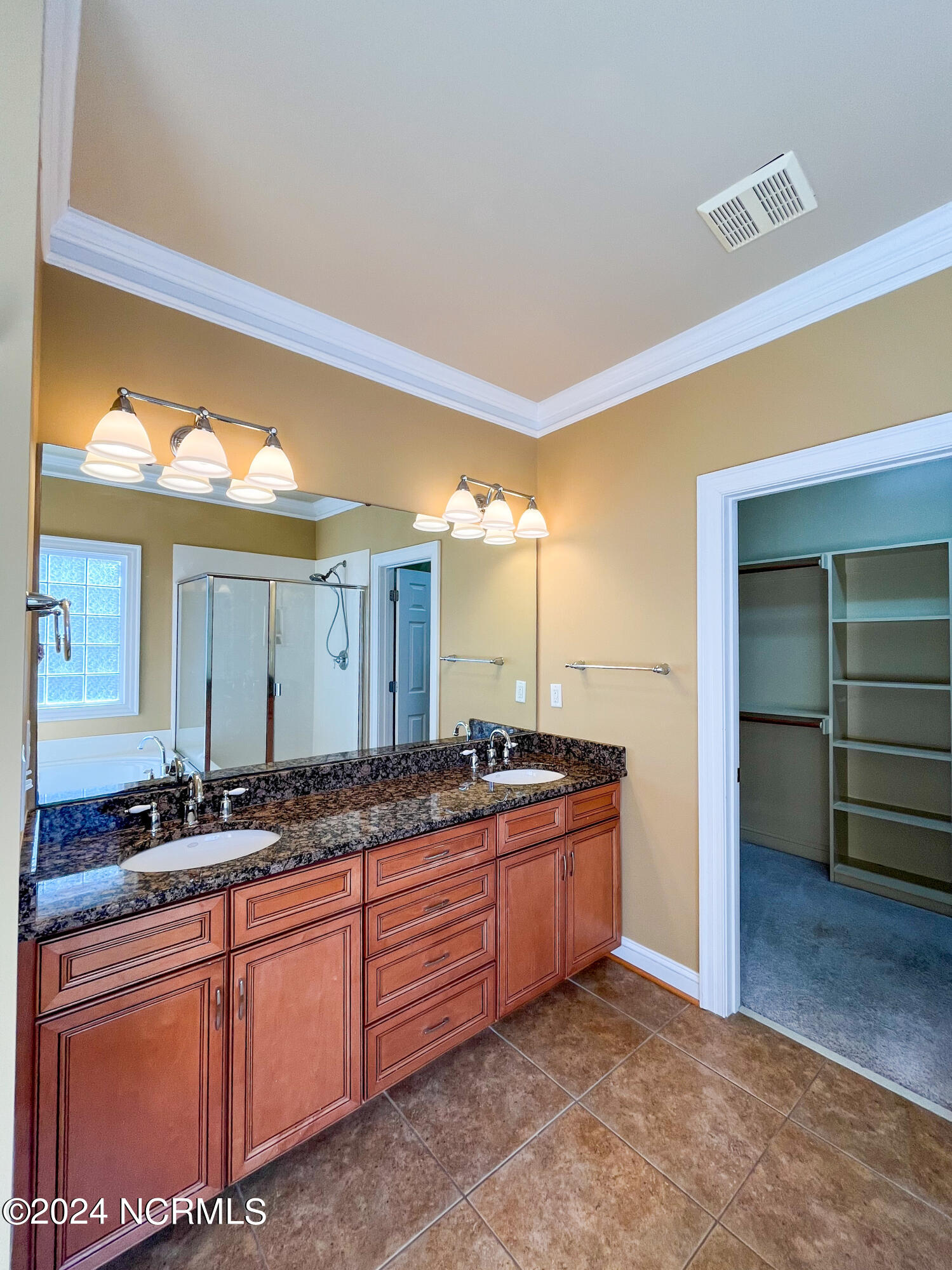 726 Wine Cellar Circle Property Photo 28