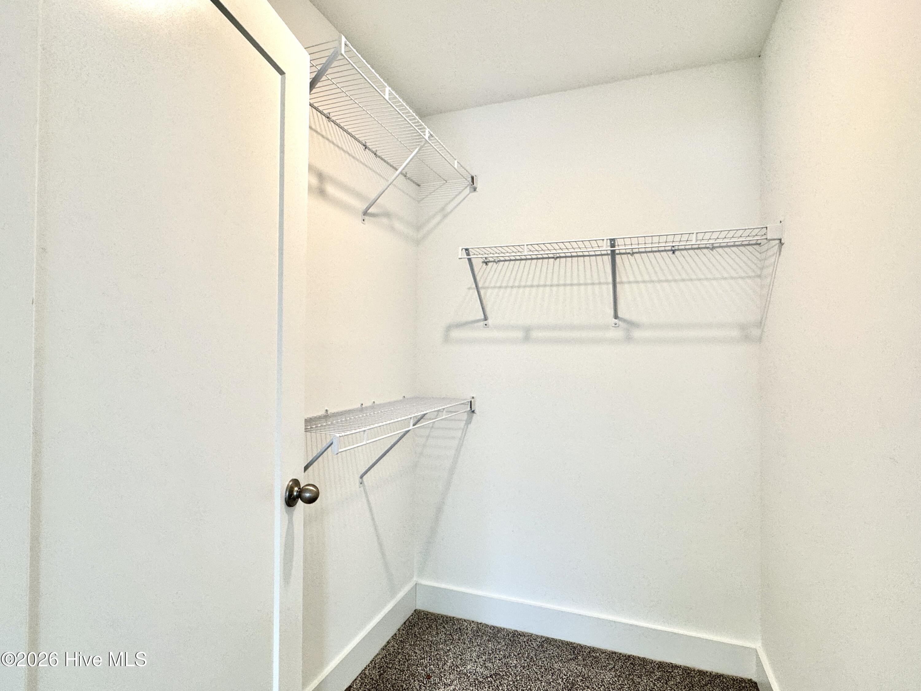2852 Worth Drive Property Photo 18