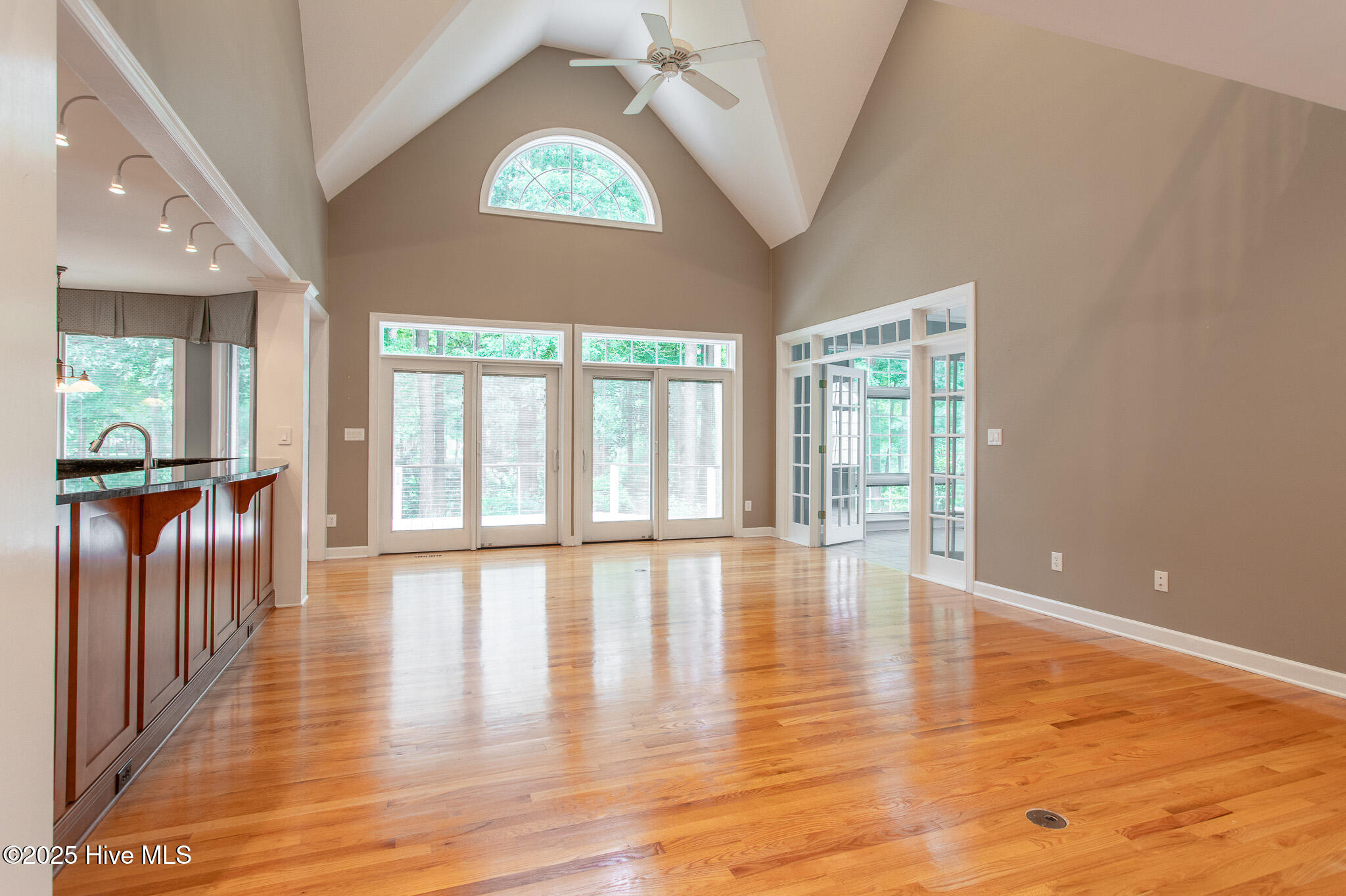 106 Reddes River Court Property Photo 29
