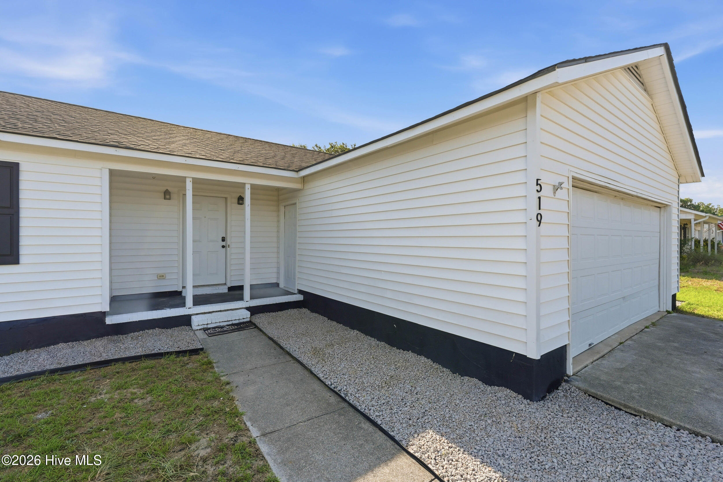 519 Sand Ridge Road Property Photo 3