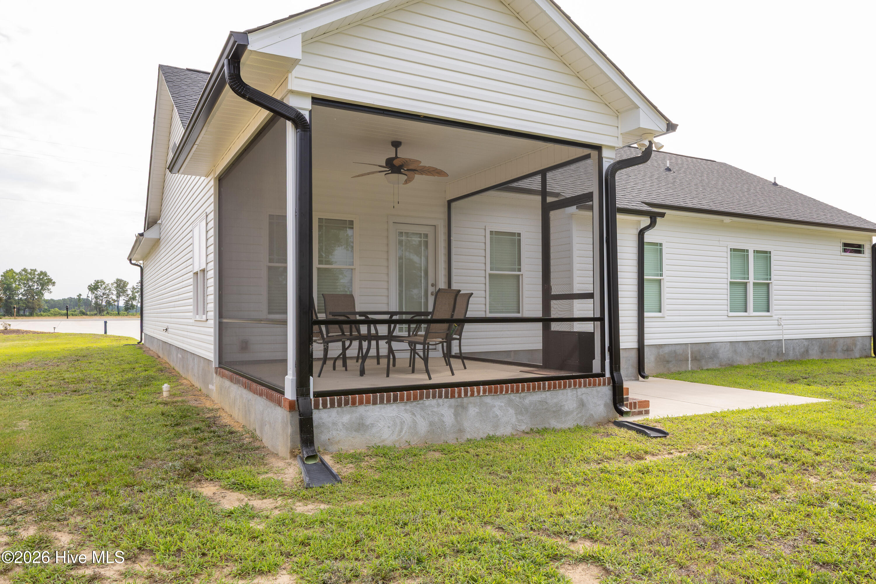 12501 N Us 421 Highway Property Photo 28