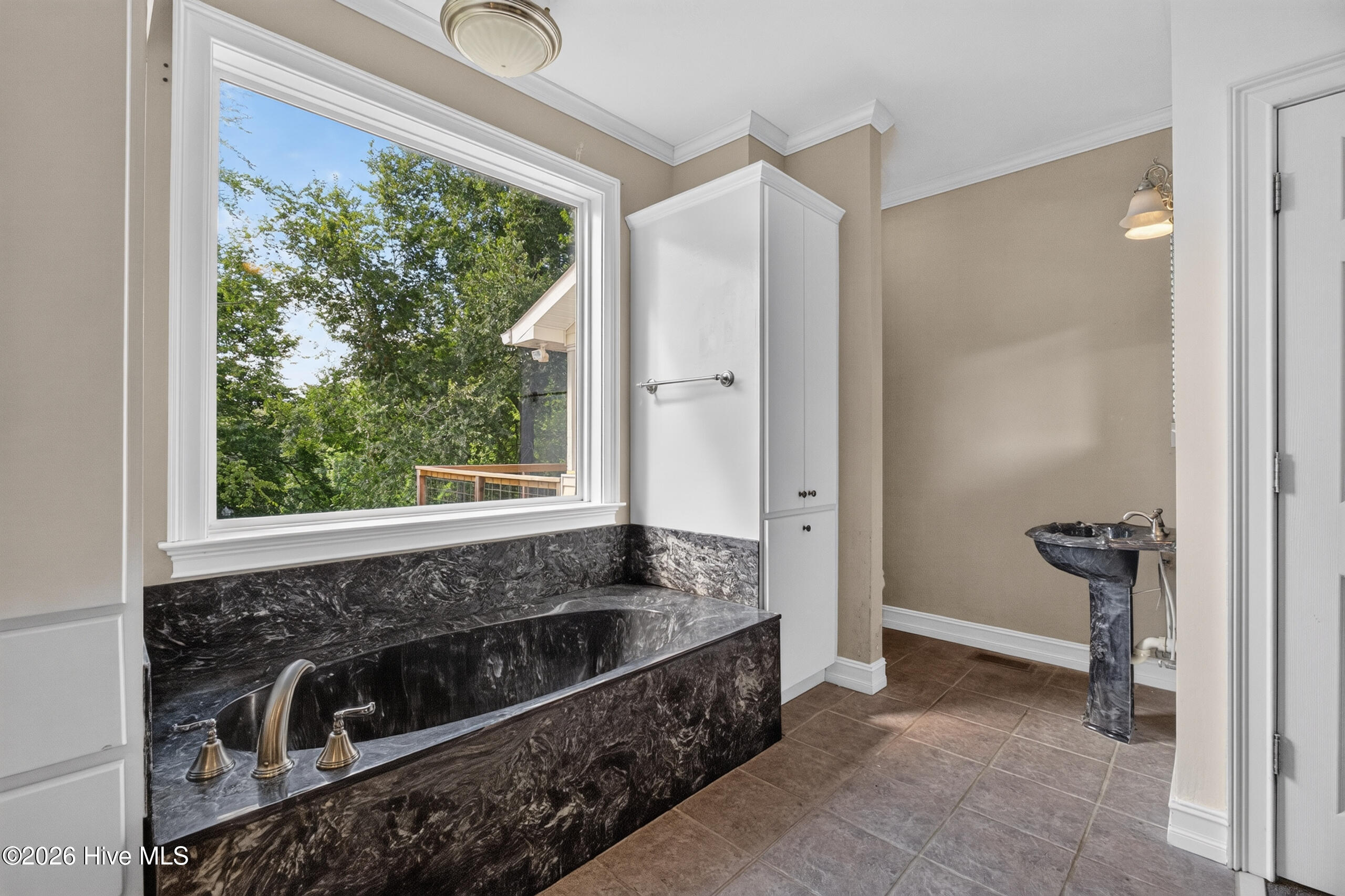 138 Ashwood Drive Property Photo 12