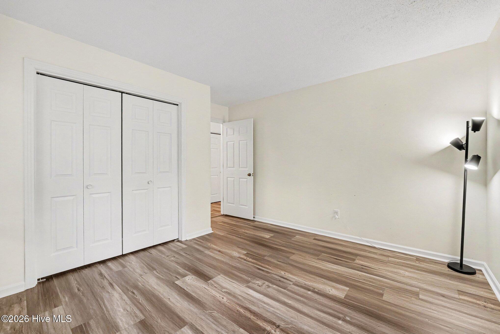 1555 Longleaf Drive E Property Photo 27