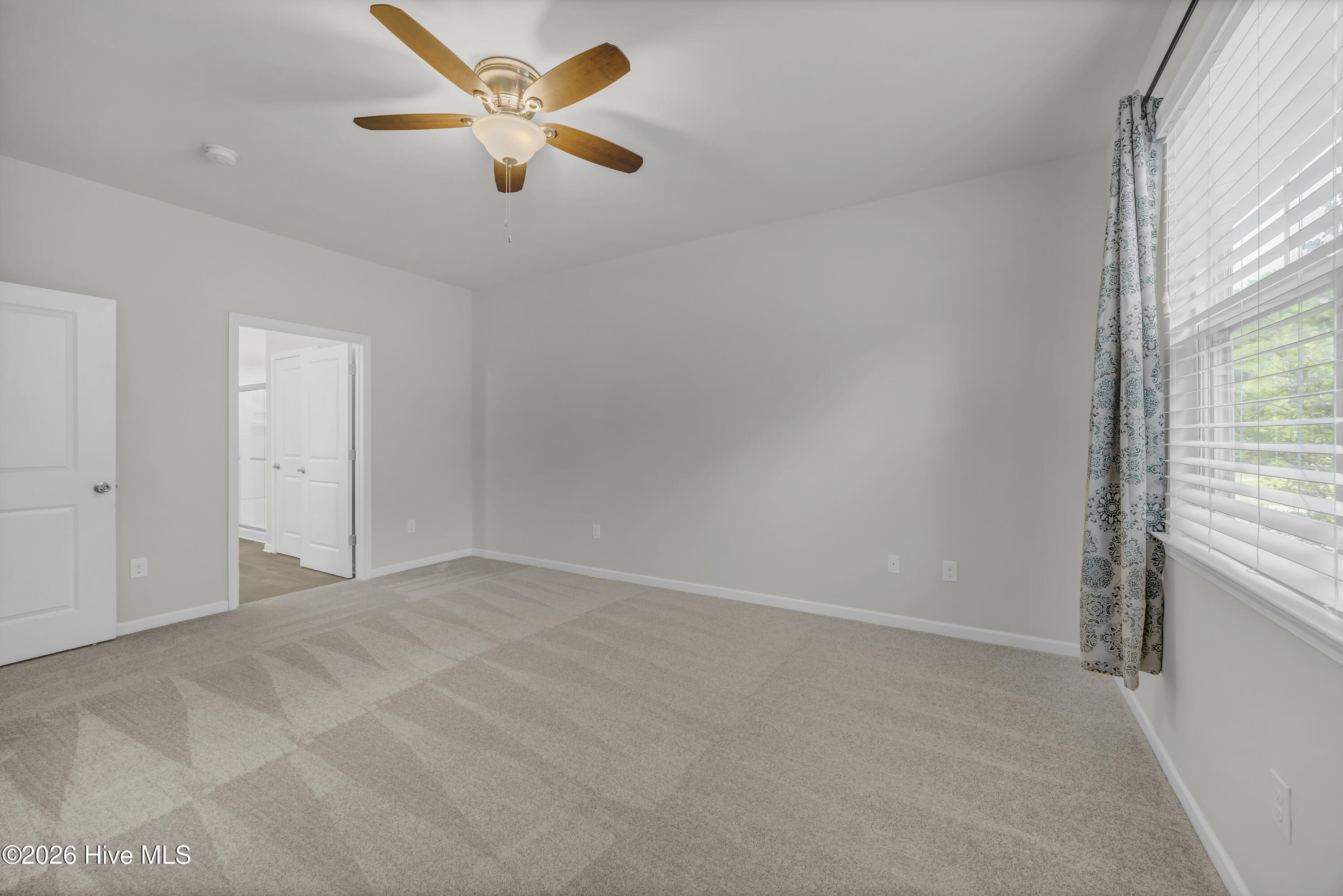 7960 Huron Drive Property Photo 4