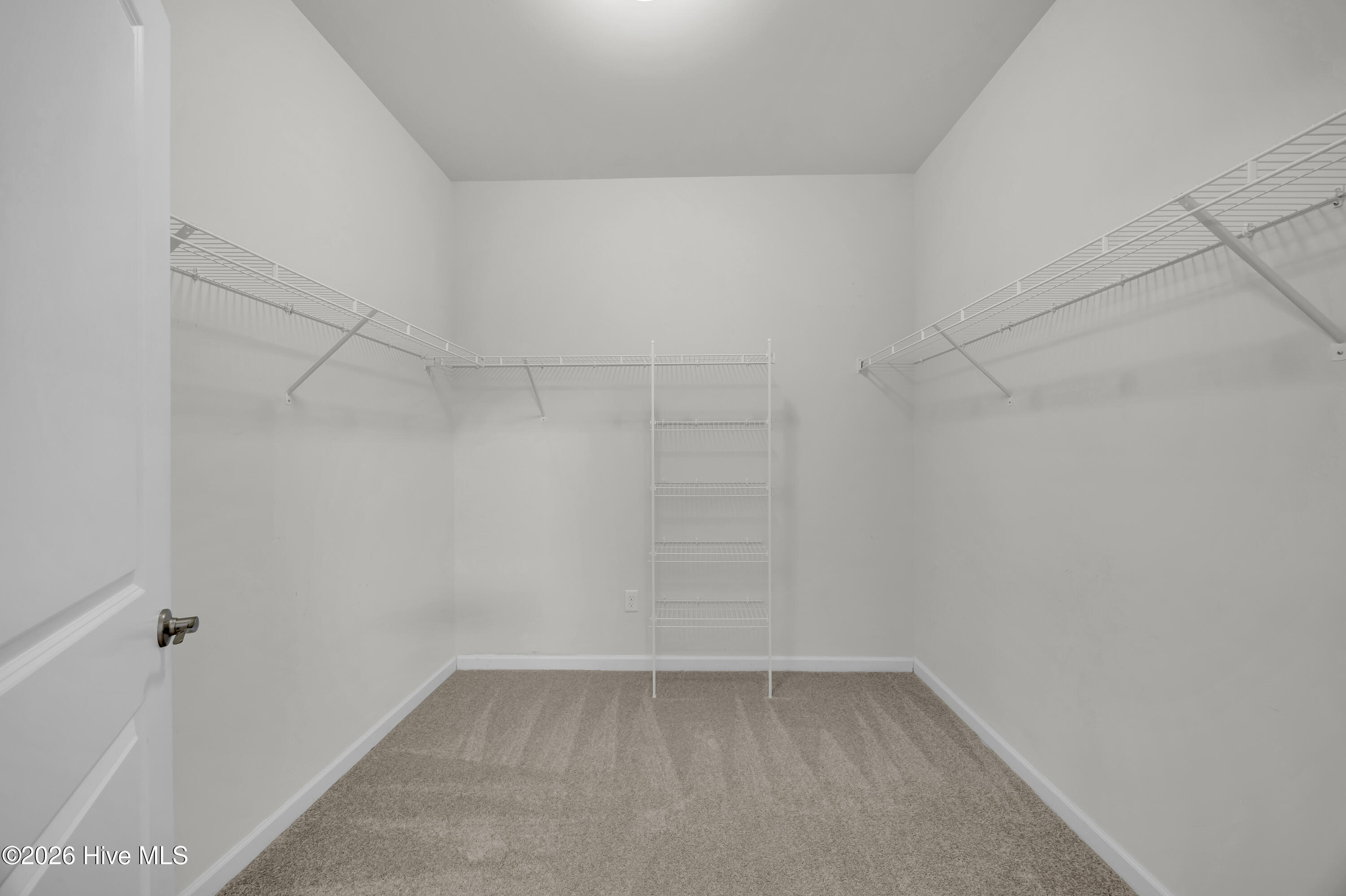 7960 Huron Drive Property Photo 7